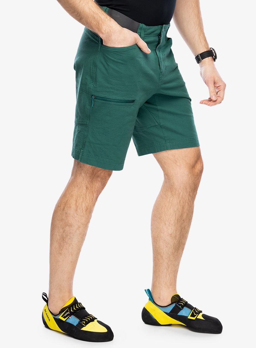 Plezalne kratke hlače Patagonia Venga Rock Shorts - conifer green