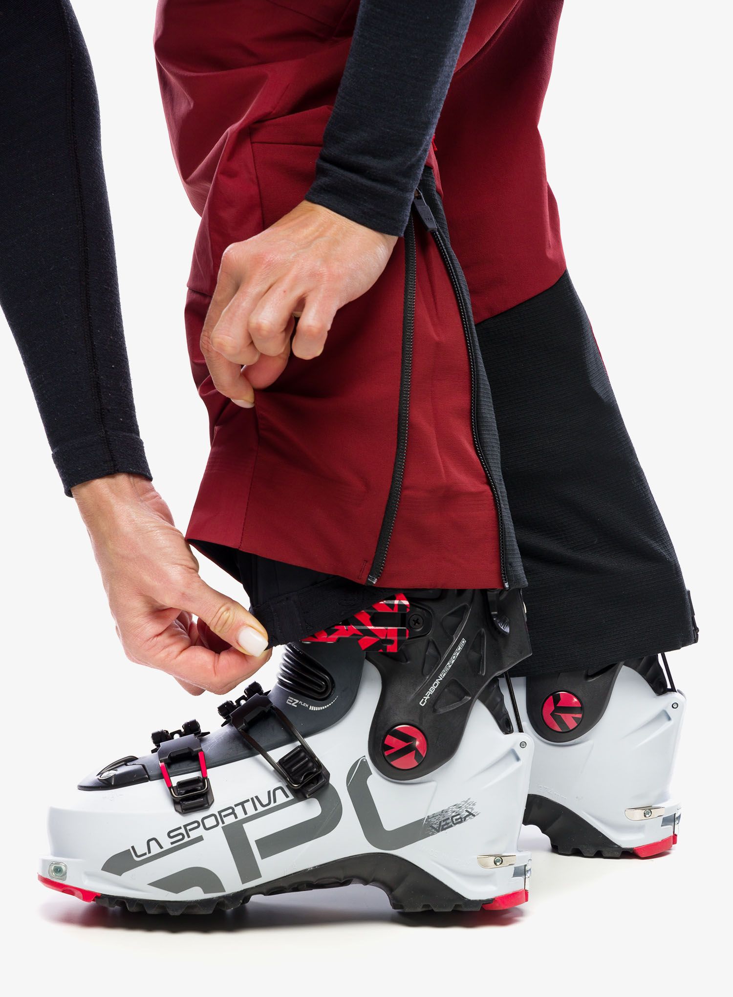 Ženske pohodniške hlače Salewa Sella DST Hyb Pant - syrah