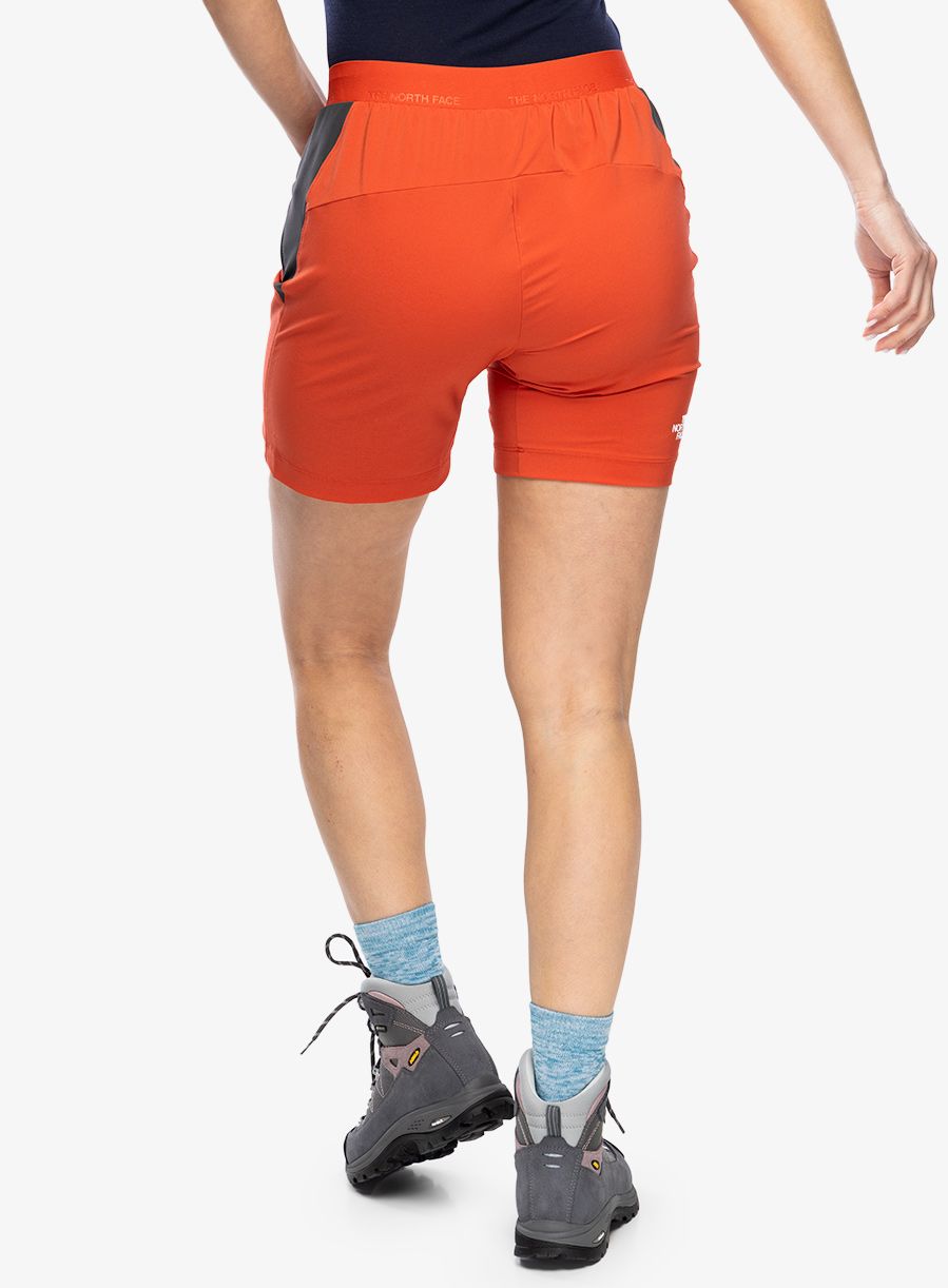 Ženske kratke hlače The North Face Felik Slim Tapered Short - auburn/black