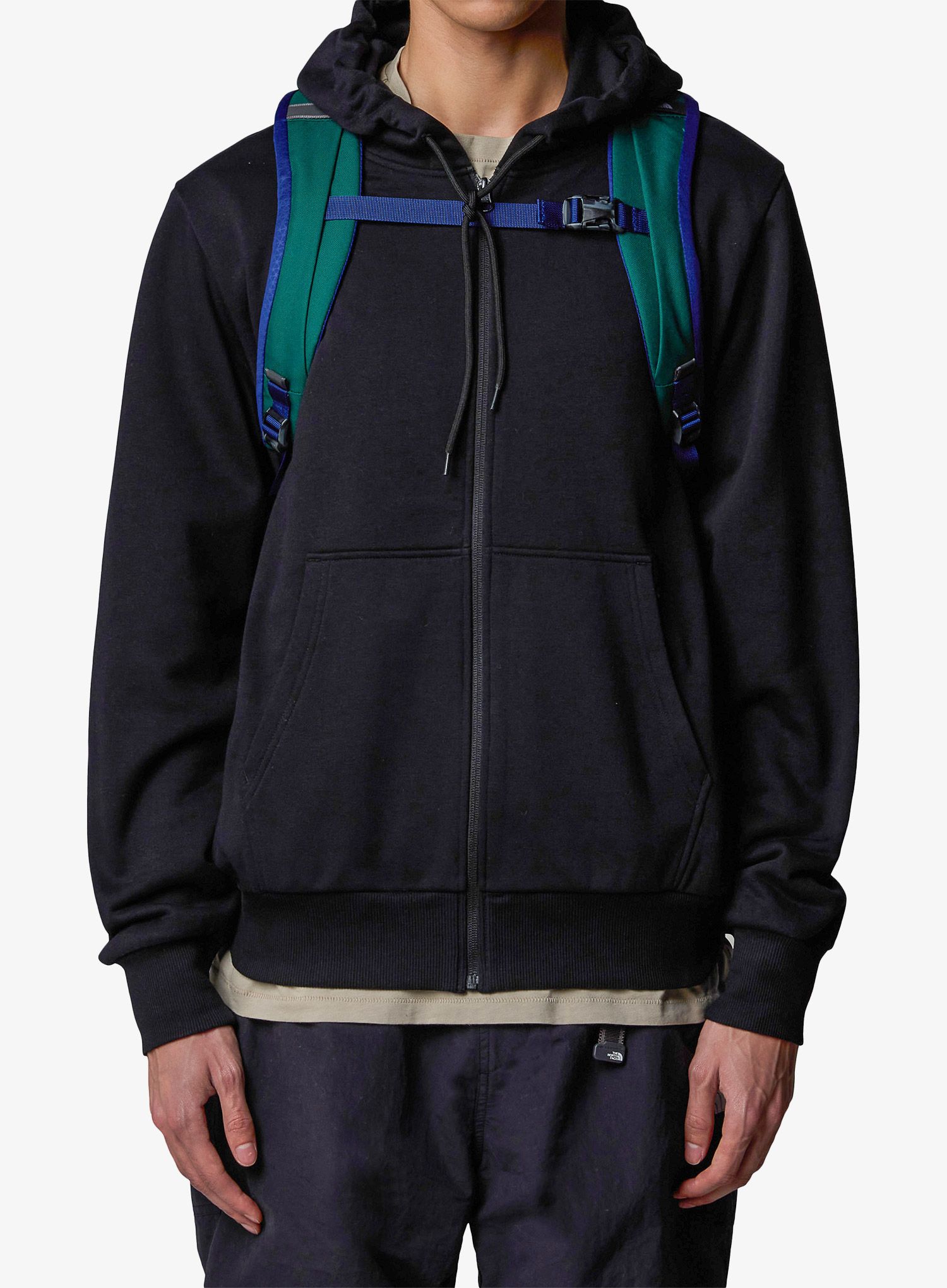 Mestni nahrbtnik The North Face Jester - hunter green/eagle blue