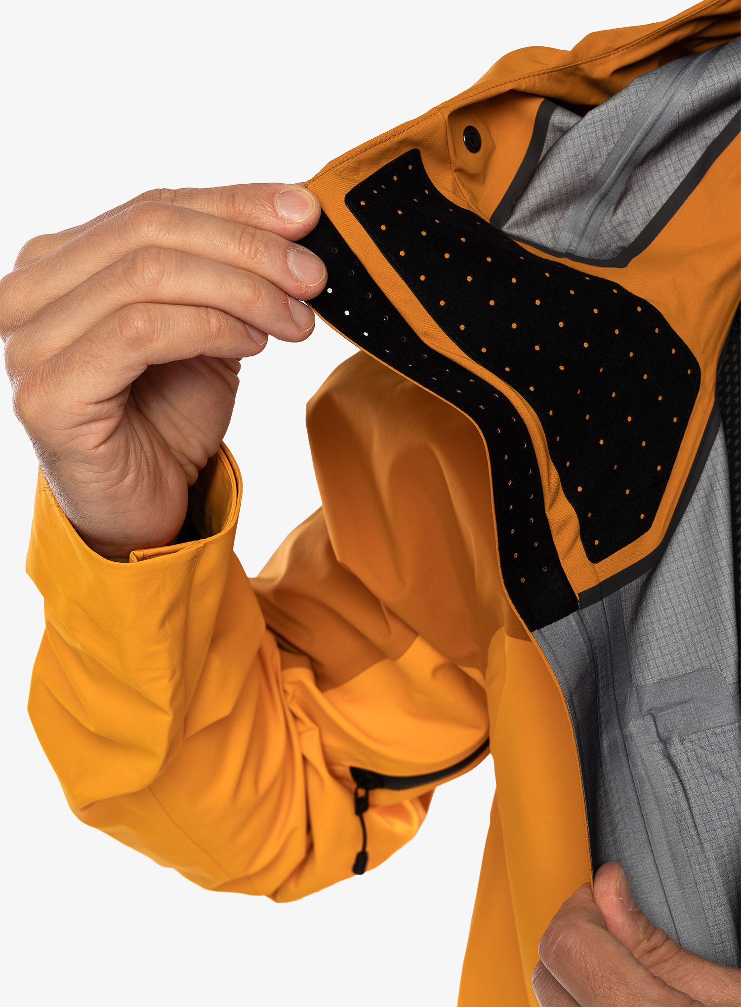 GORE-TEX jakna The North Face Summit Pumori GTX Pro Jacket - gold/citrine