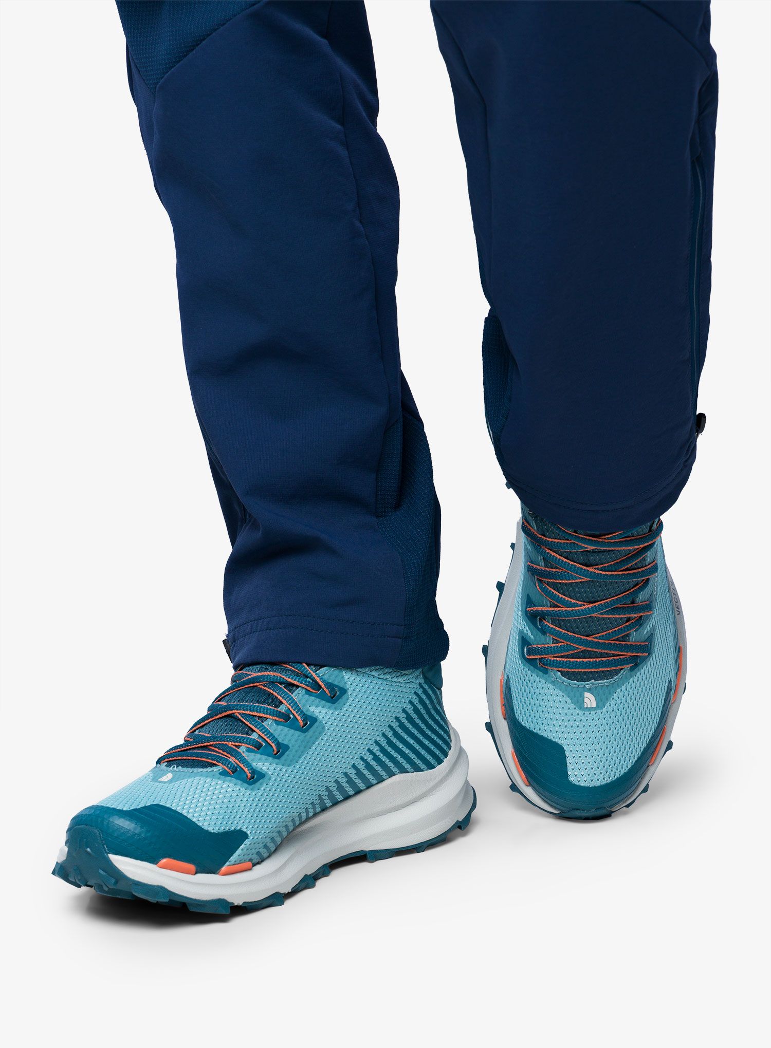 Ženski čevlji The North Face Vectiv Fastpack Mid Futurelight - reef/coral