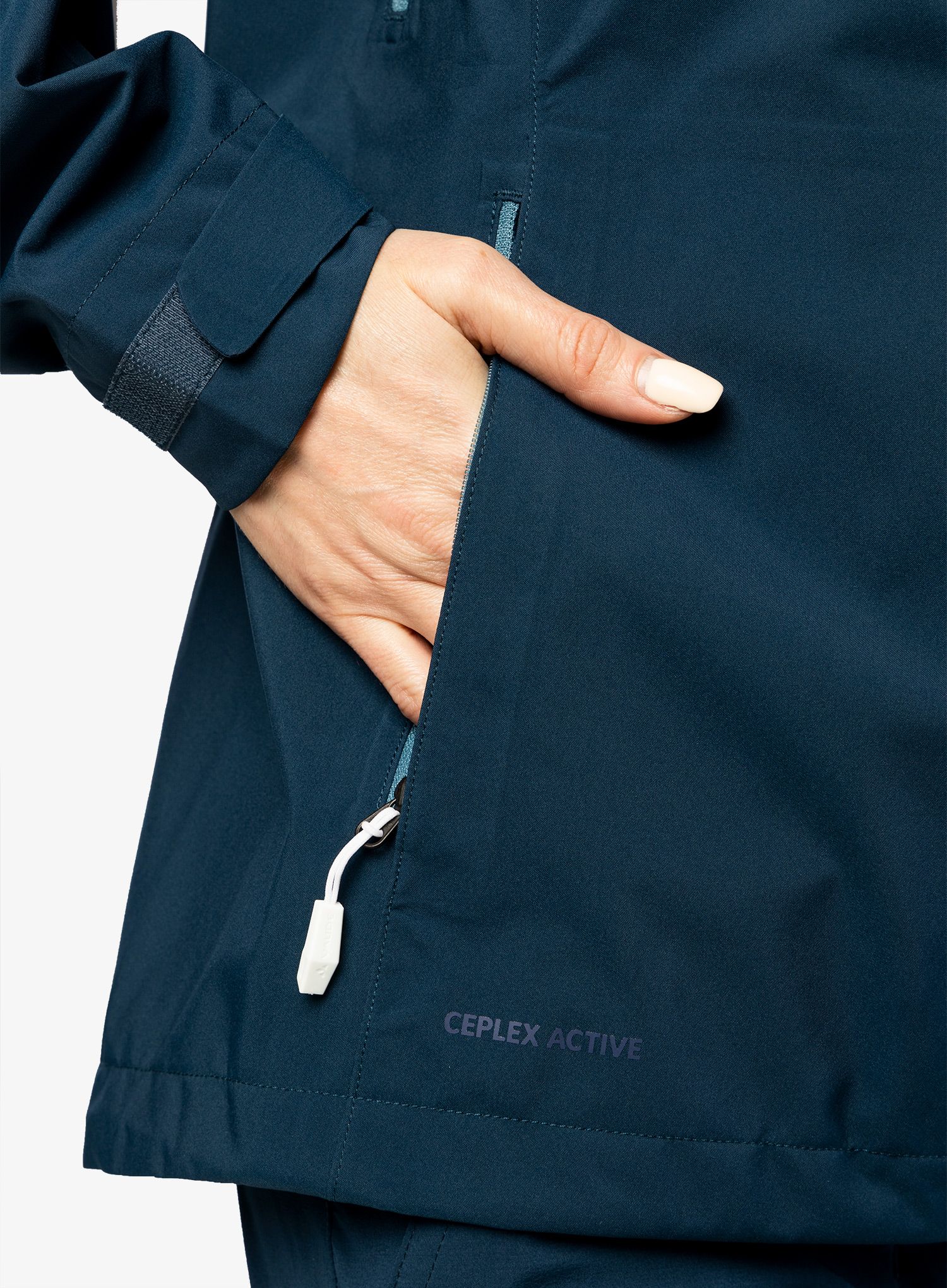 Ženska nepremočljiva jakna Vaude Moab Rain Jacket II - dark sea uni