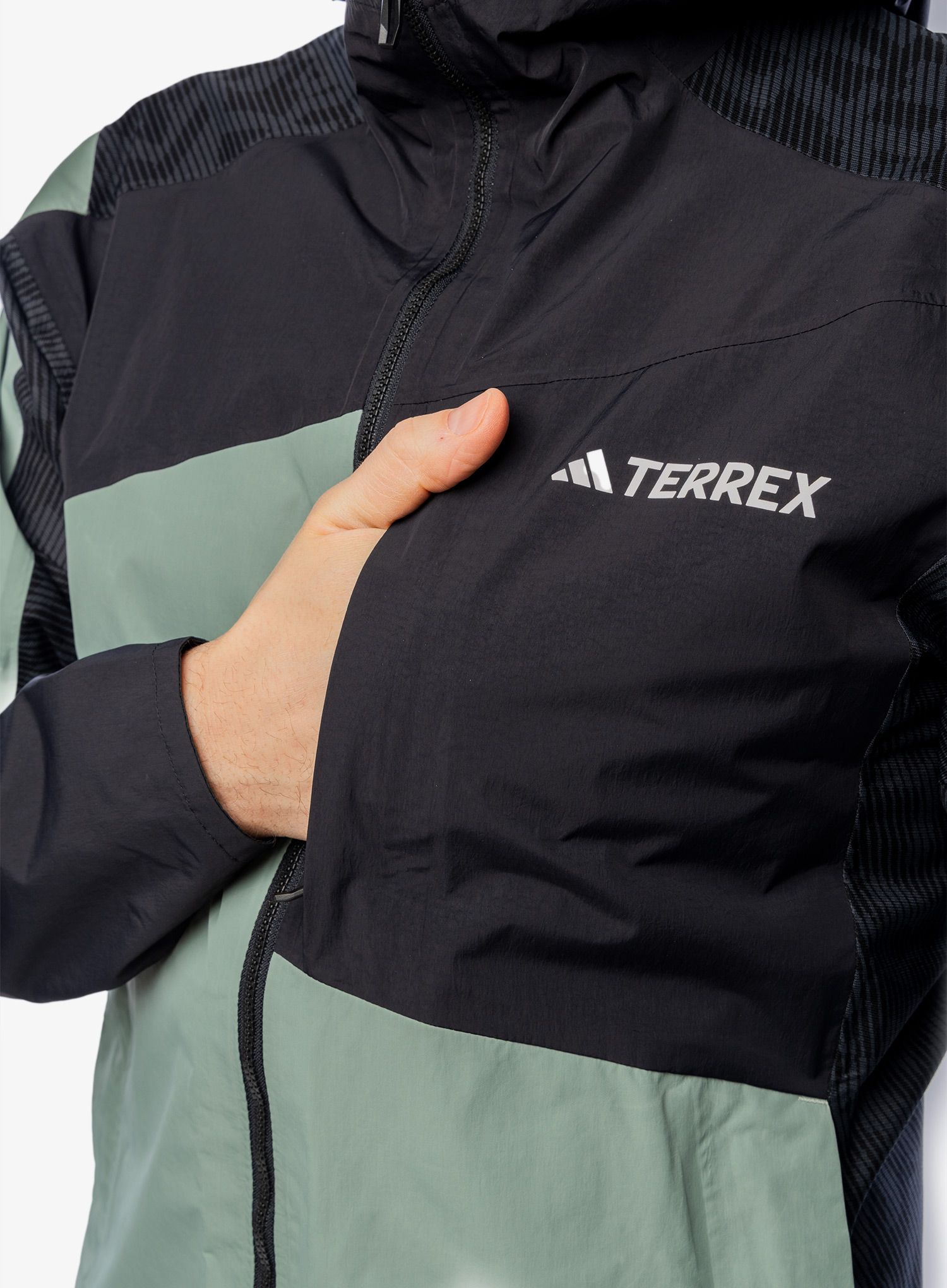 Nepremočljiva jakna adidas TERREX Xperior Hybrid RAIN.RDY Jacket - silver green/black