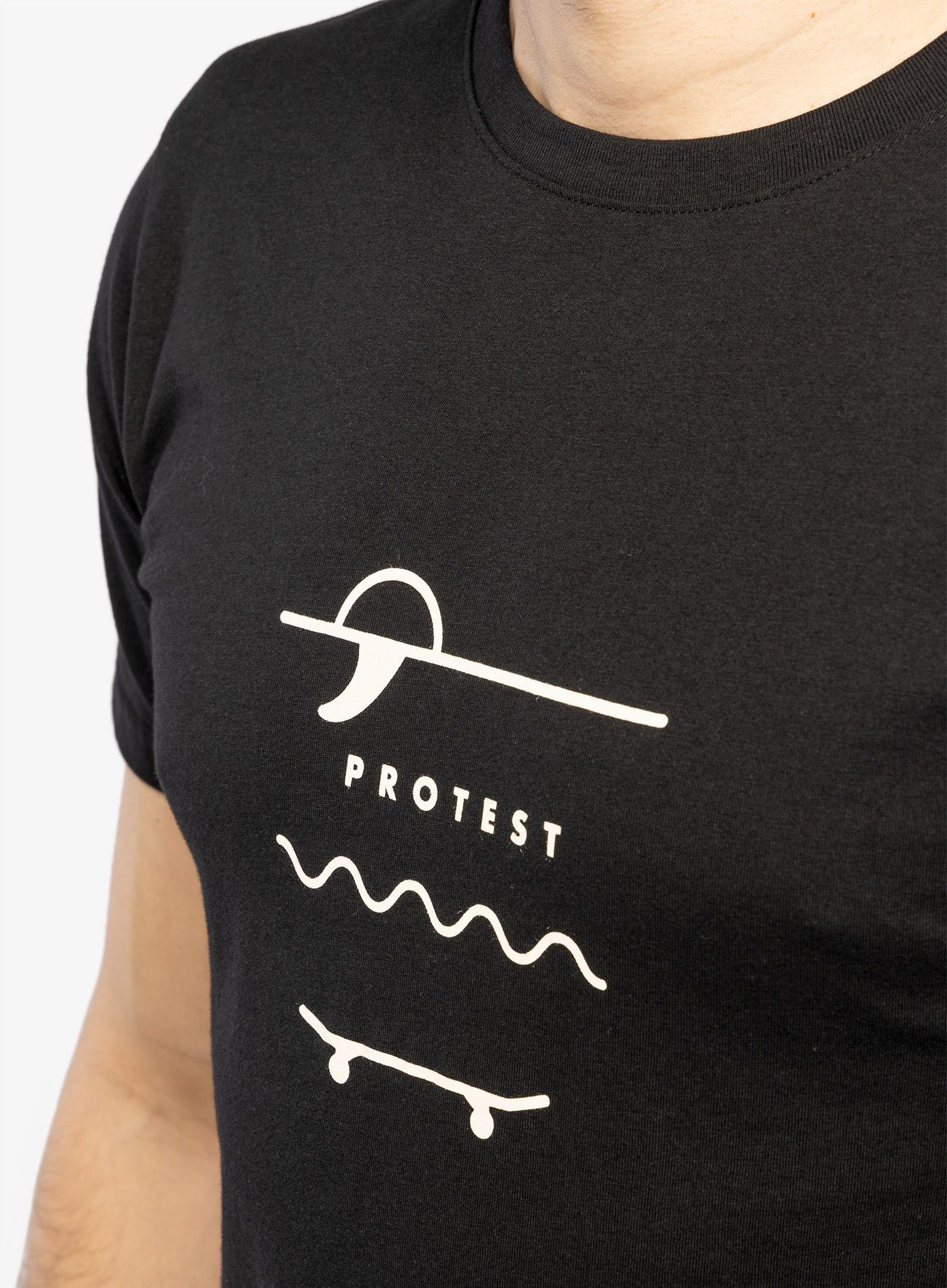 Bombažna majica Protest Prtahaird T-Shirt - true black