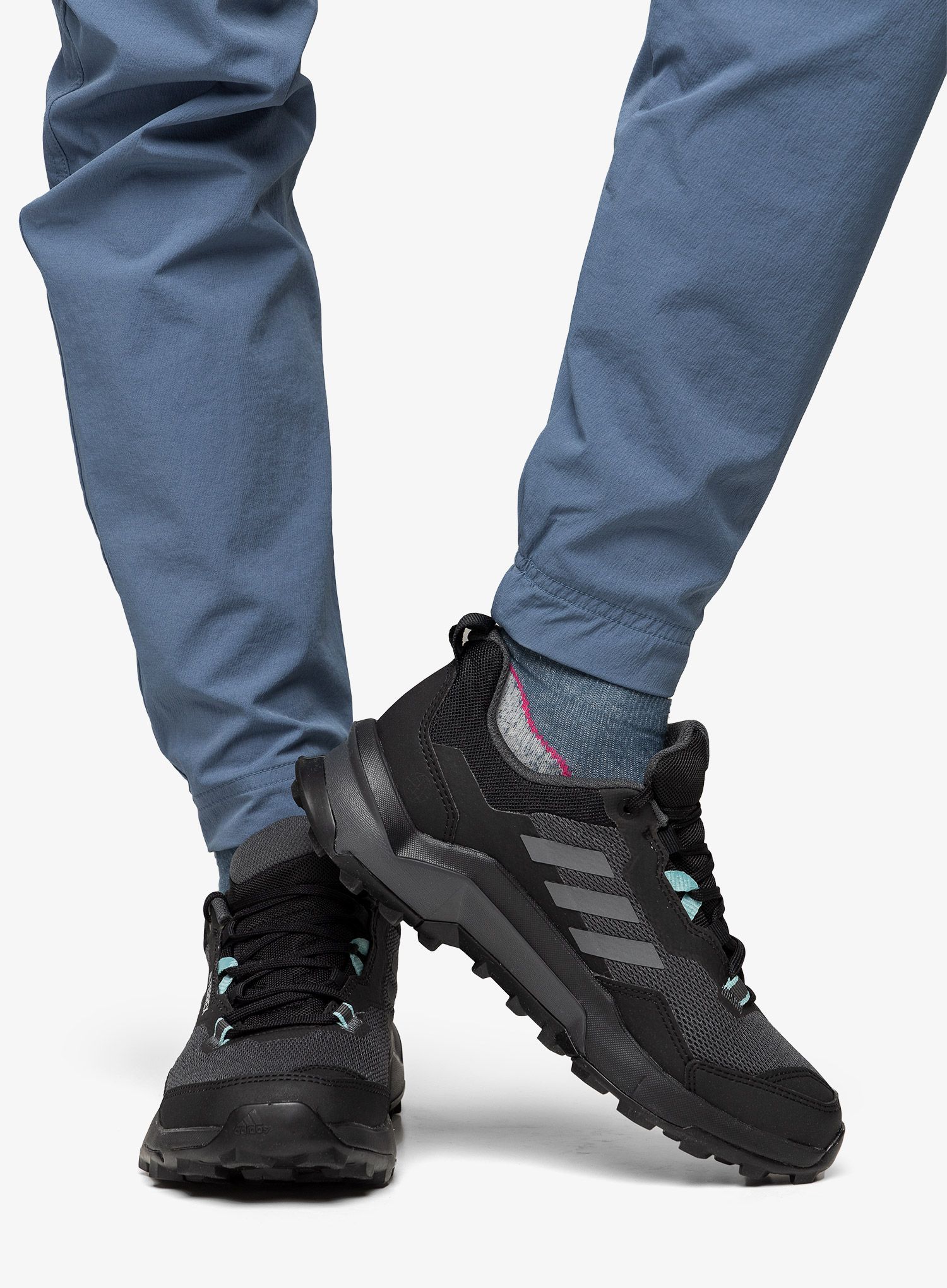Ženski treking čevlji adidas TERREX AX4 - core black/grey three/mint ton
