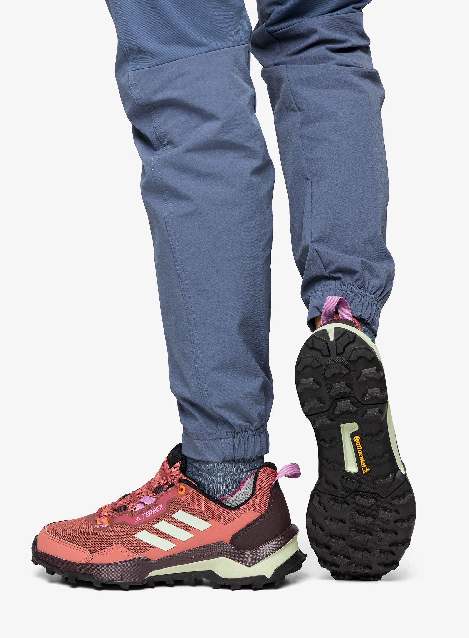 Ženski treking čevlji adidas TERREX AX4 - wonder red/linen grn/lilac
