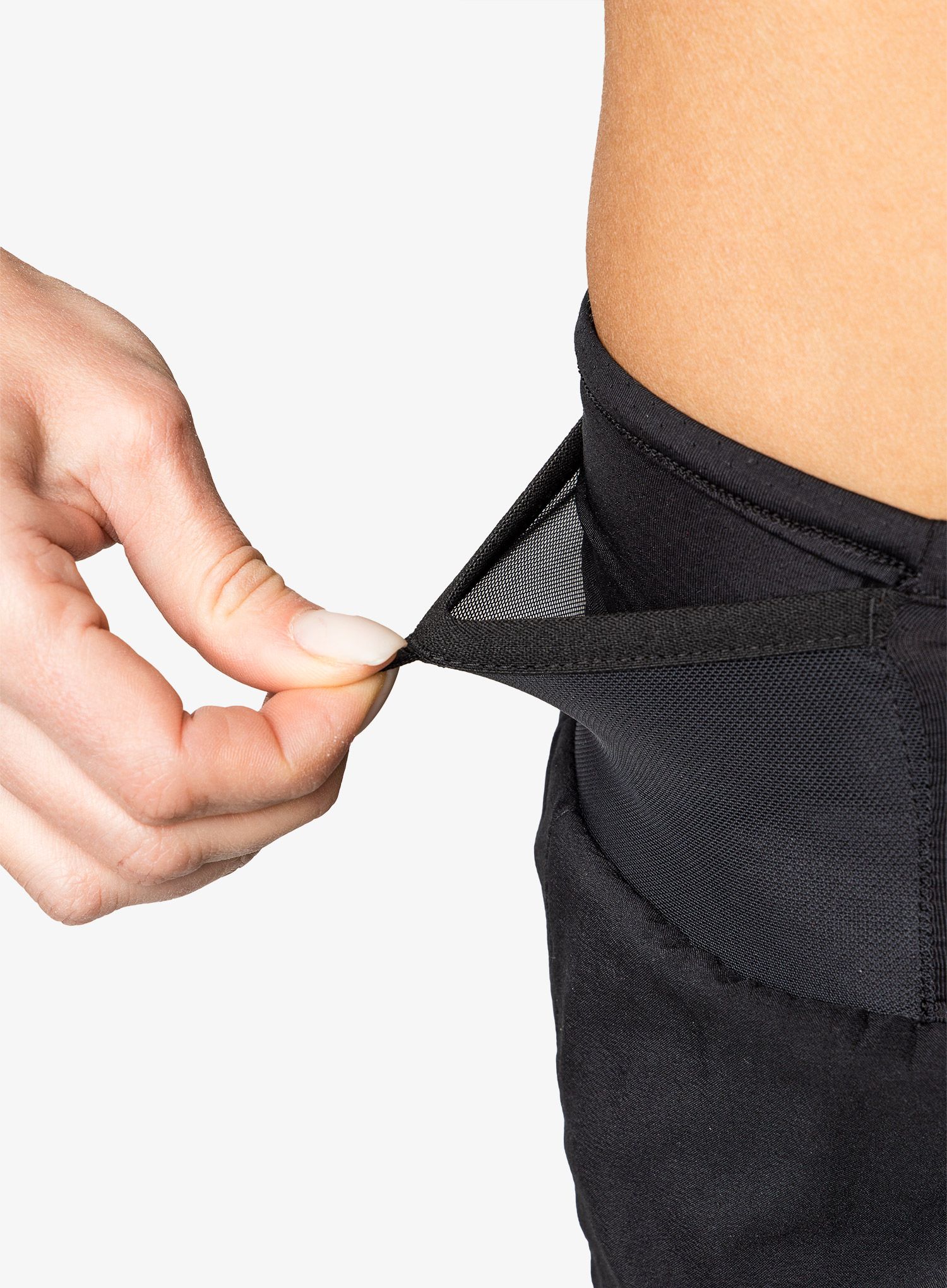 Ženske tekaške kratke hlače adidas TERREX Agravic Trail Running Shorts - black