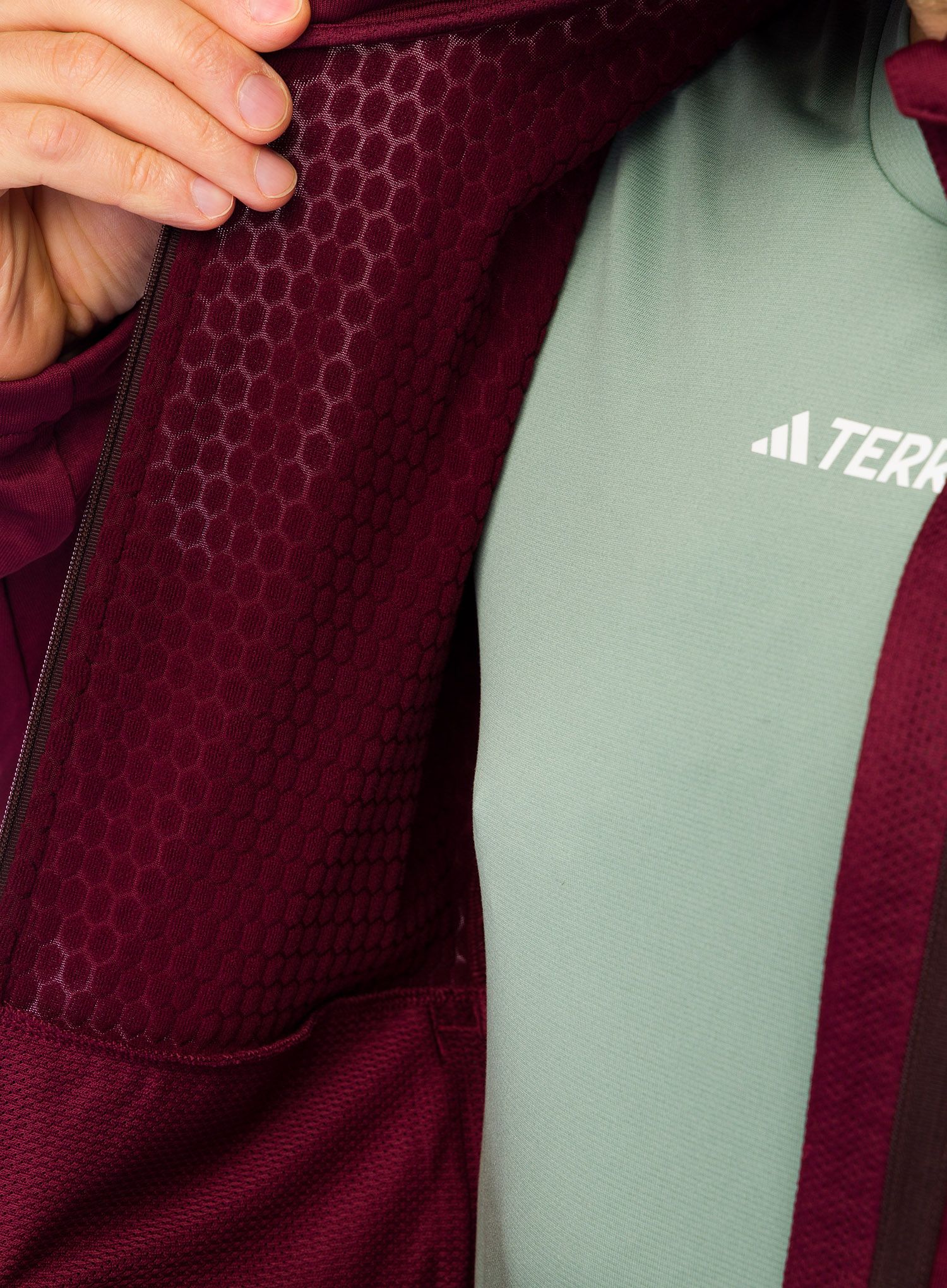 Moški flis adidas TERREX Multi Light Fleece Full Zip Jacket - shadow red