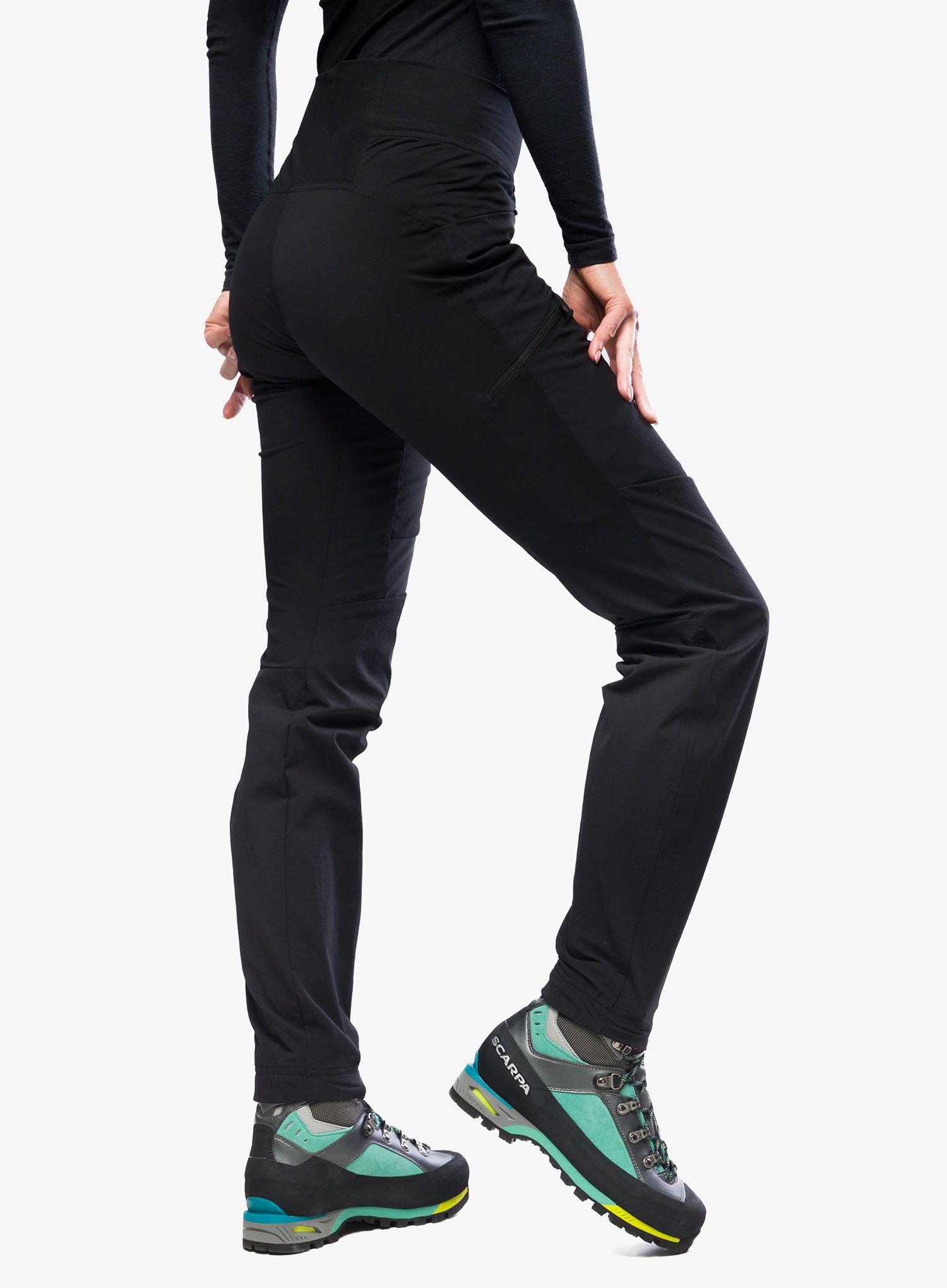 Ženske softshell hlače adidas TERREX Techrock Alpine Climbing Pants - black