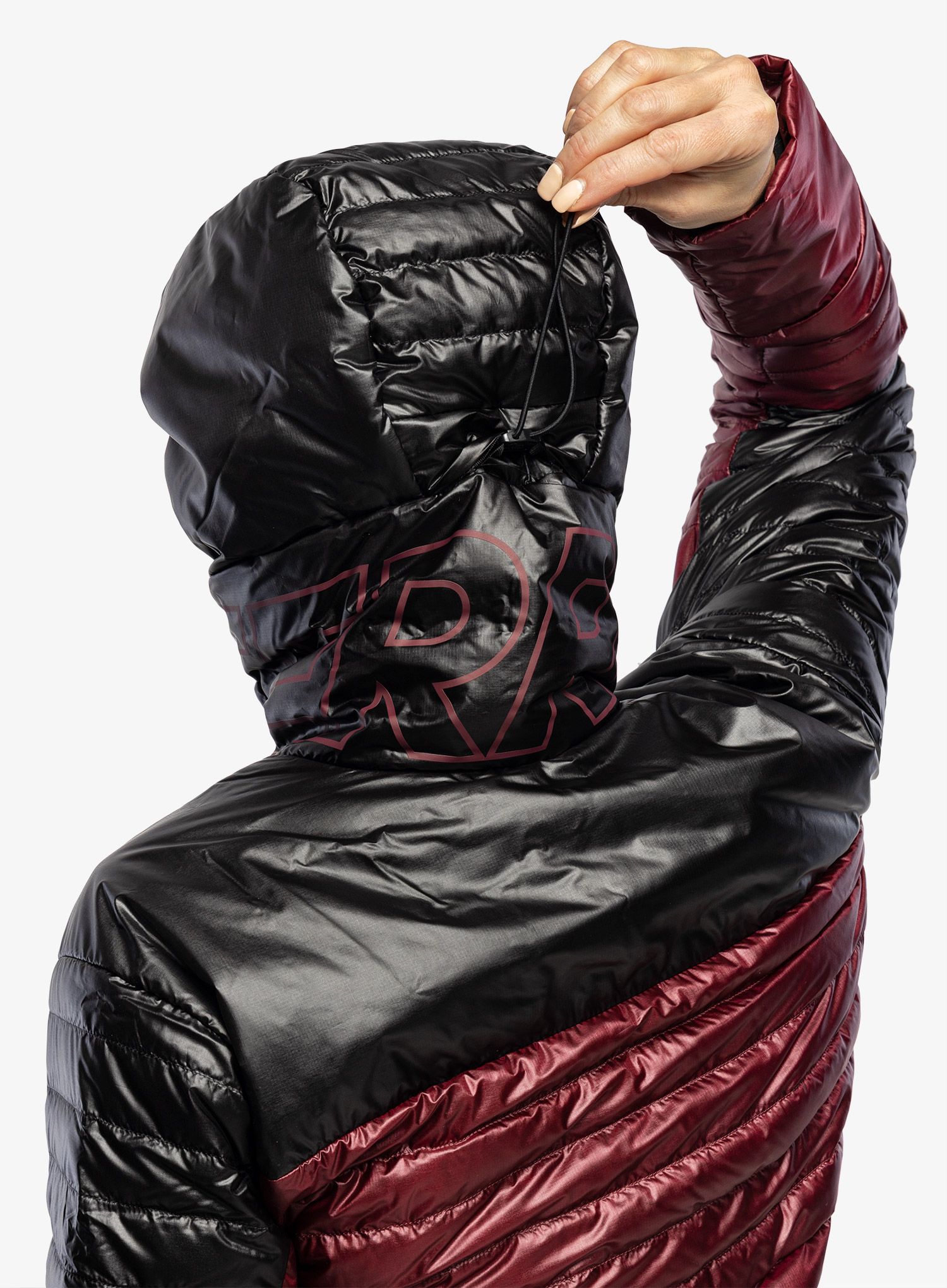 Ženska puhovka adidas TERREX Techrock Year-Round Down Hooded Jkt - shadow red/black