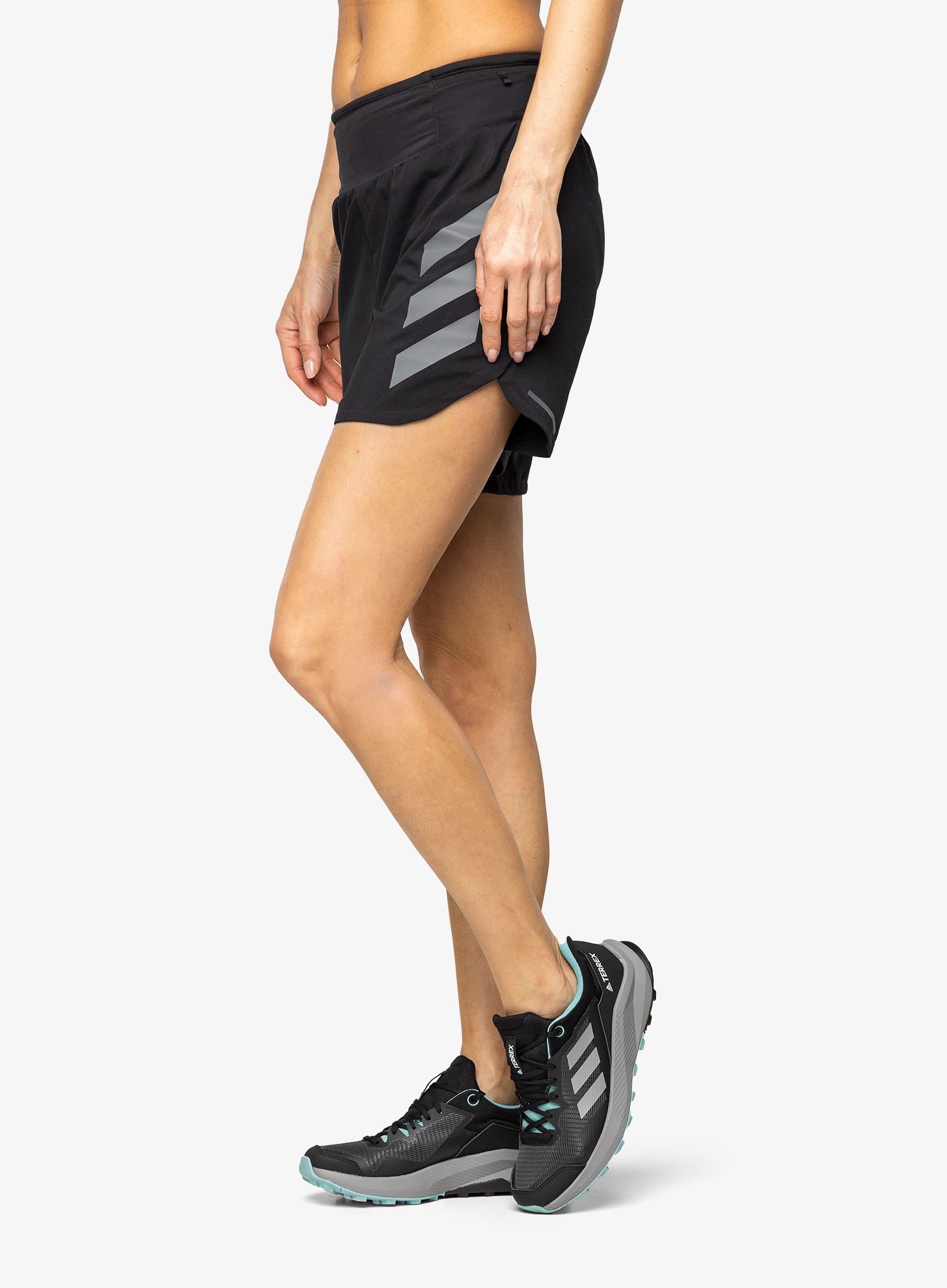 Ženski tekaški čevlji adidas TERREX Trailrider - core black/grey three/mint ton