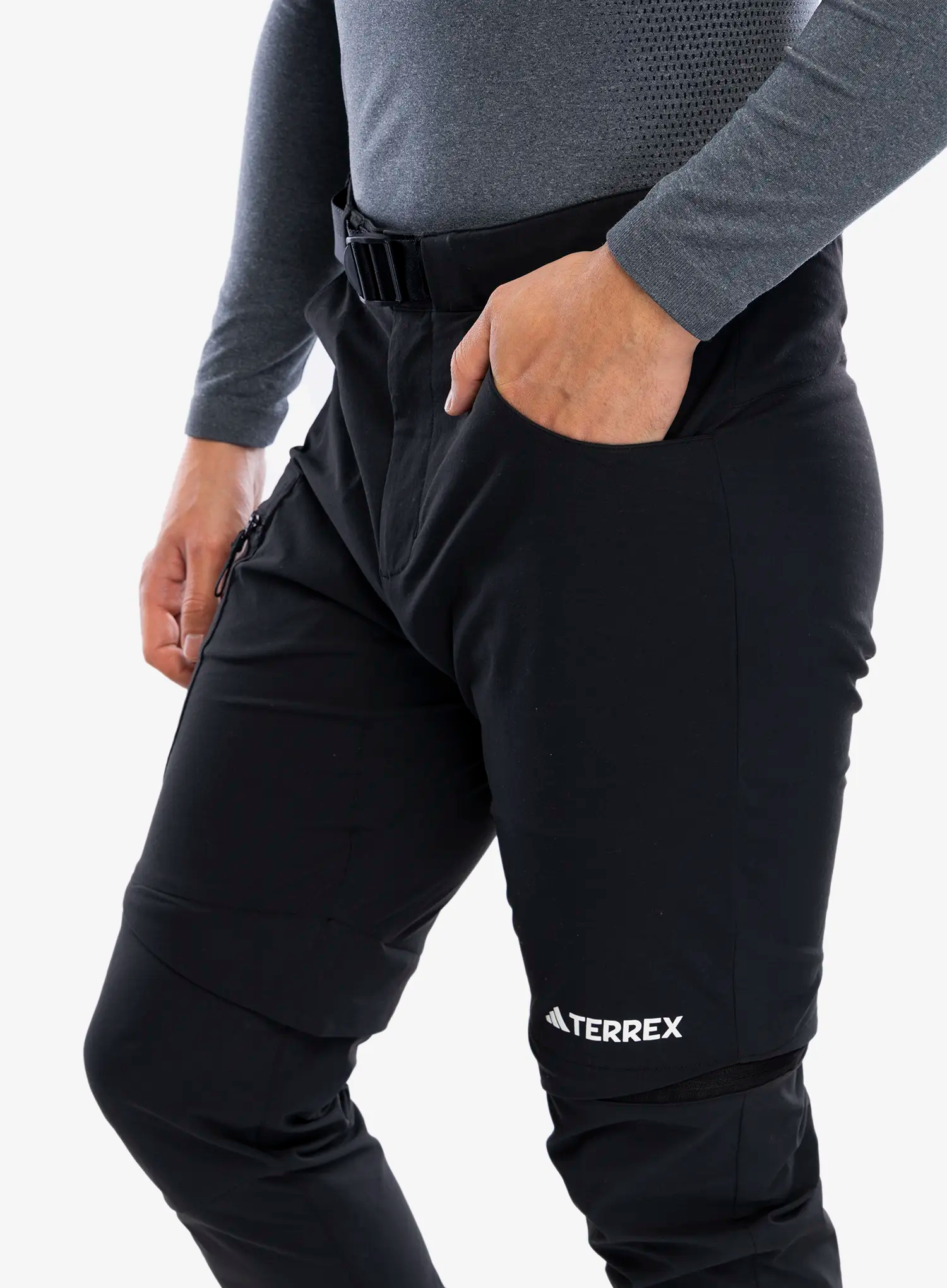 Pohodne hlače adidas TERREX Utilitas Zip Off Pants - black