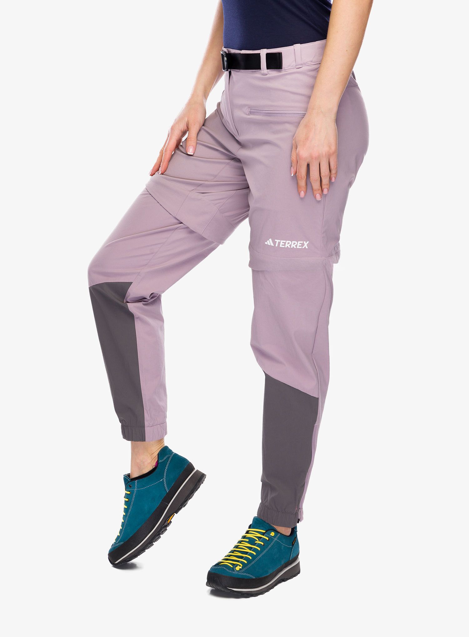 Ženske pohodniške hlače adidas TERREX Utilitas Zip Off Pants - preloved fig