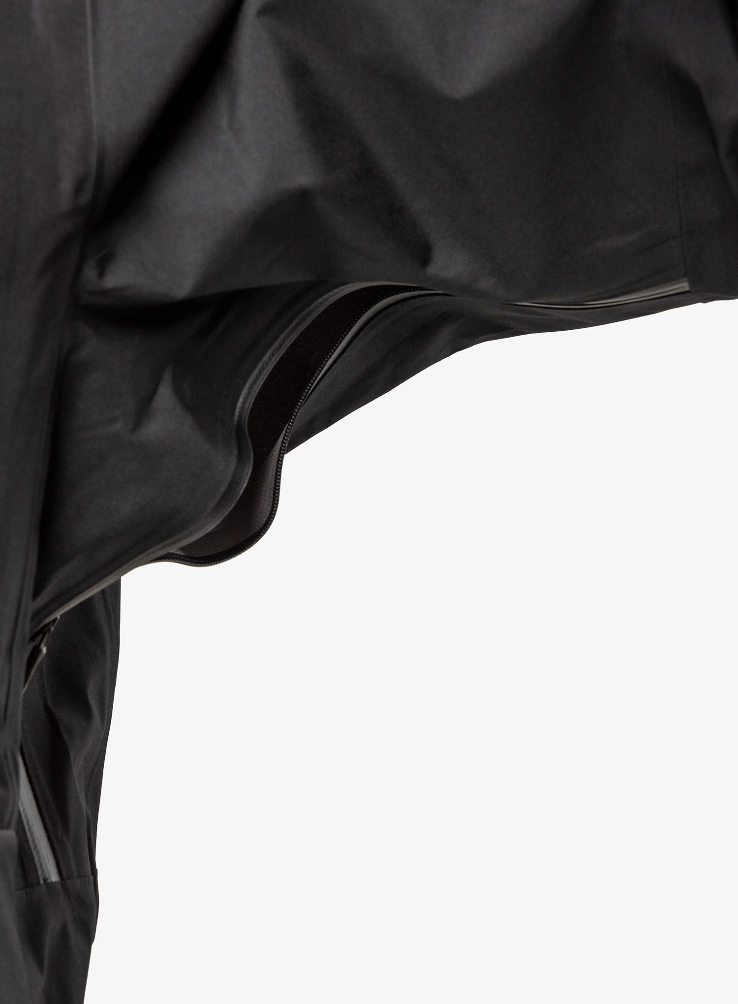 Nepremočljiva jakna adidas TERREX Xploric GORE-TEX Rain Jacket - black/black
