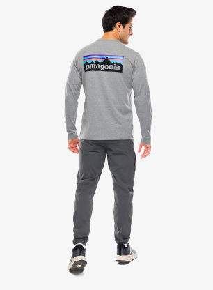 Puloverji brez kapuce Patagonia L/S P-6 Logo Responsibili-Tee - gravel heather