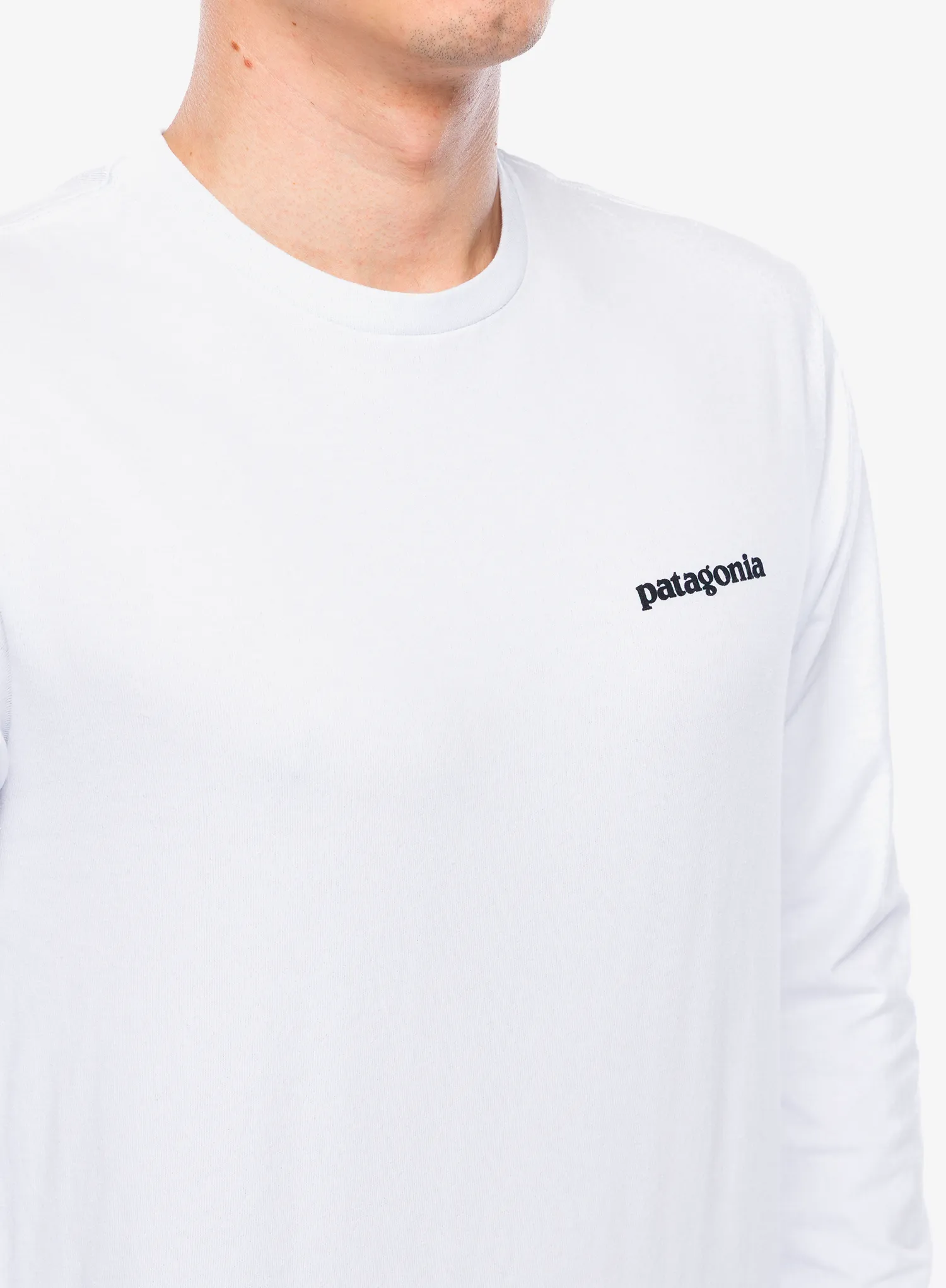 Puloverji brez kapuce Patagonia L/S P-6 Logo Responsibili-Tee - white