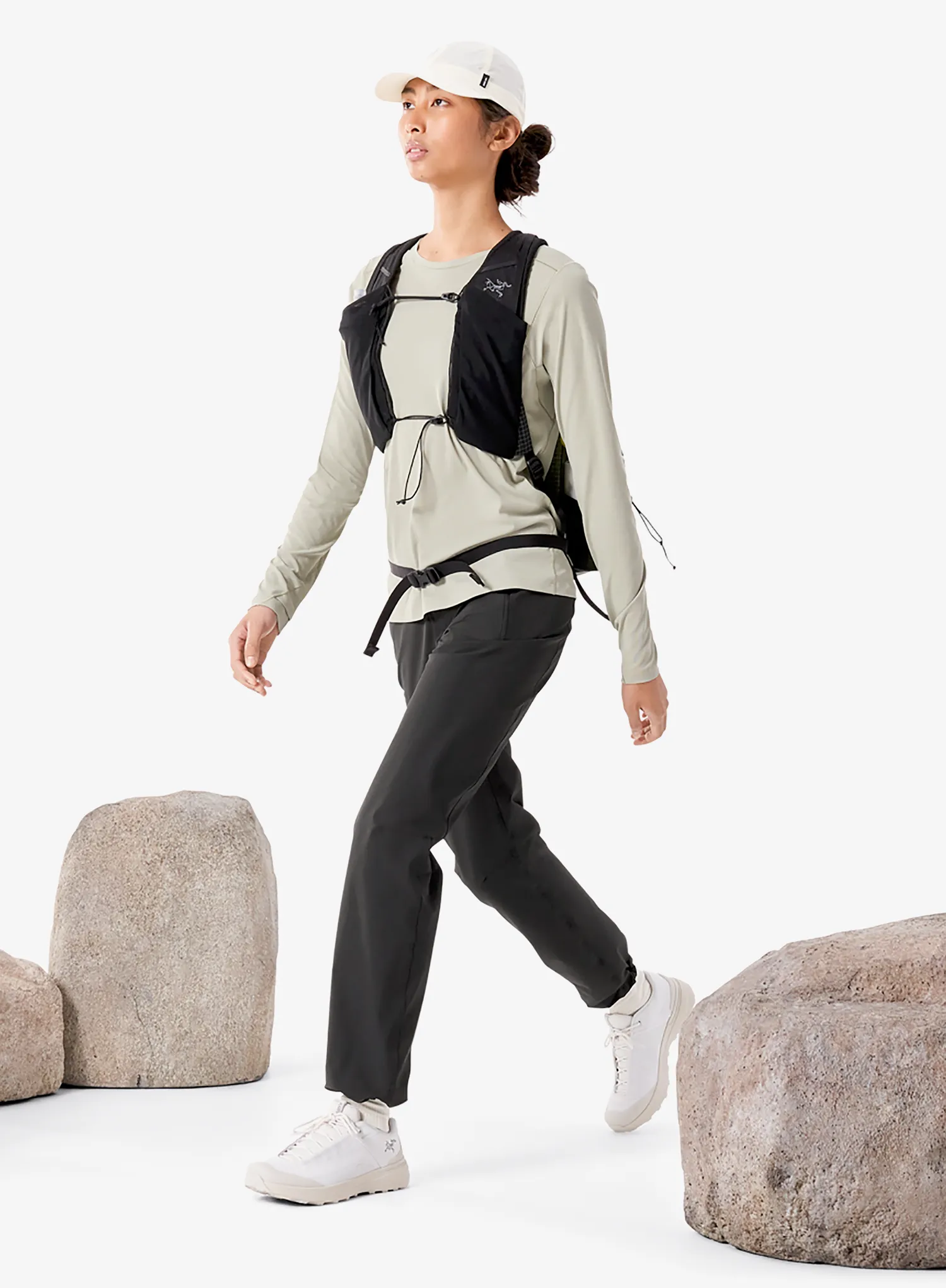 Ženska plezalna jopa Arcteryx Sunna Crew LS - habitat