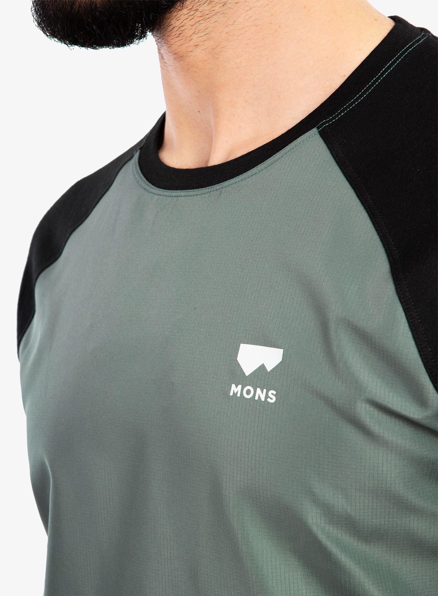 Kolesarska jopa Mons Royale Tarn Merino Shift Wind Jersey - burnt sage/black