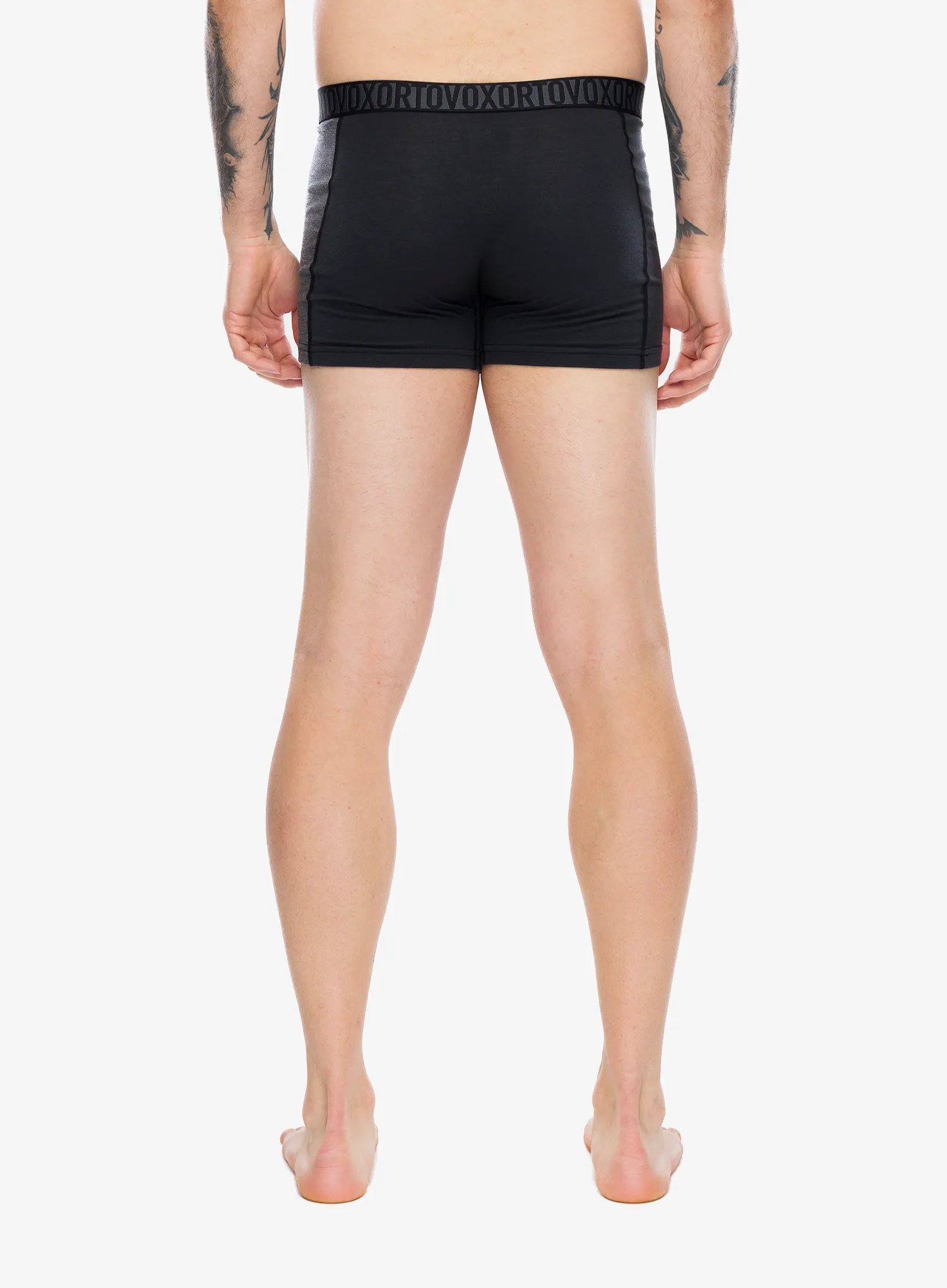 Boksarice Ortovox 150 Essential Trunks - black raven