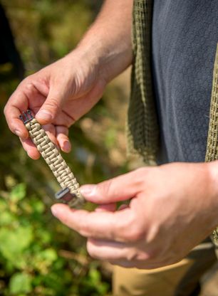 Zapestnica Helikon-Tex Survival Bracelet - Paracord - coyote