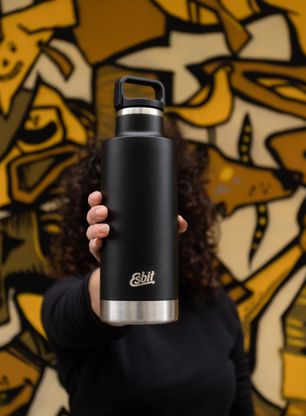 Termo steklenica Esbit Sculptor Insulated Bottle 750ml - black