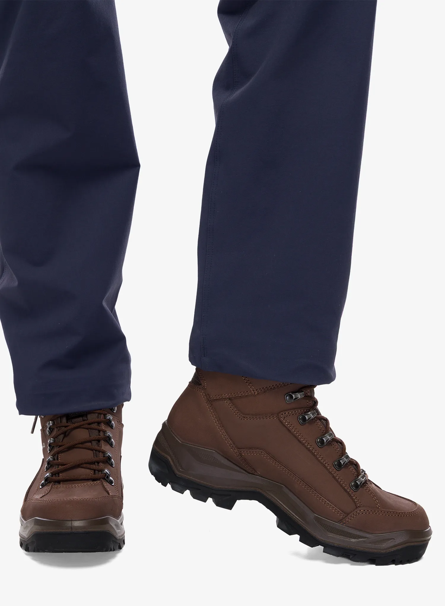Ženski čevlji Lowa Task Force Renegade II N GTX Mid TF - dark brown/brown
