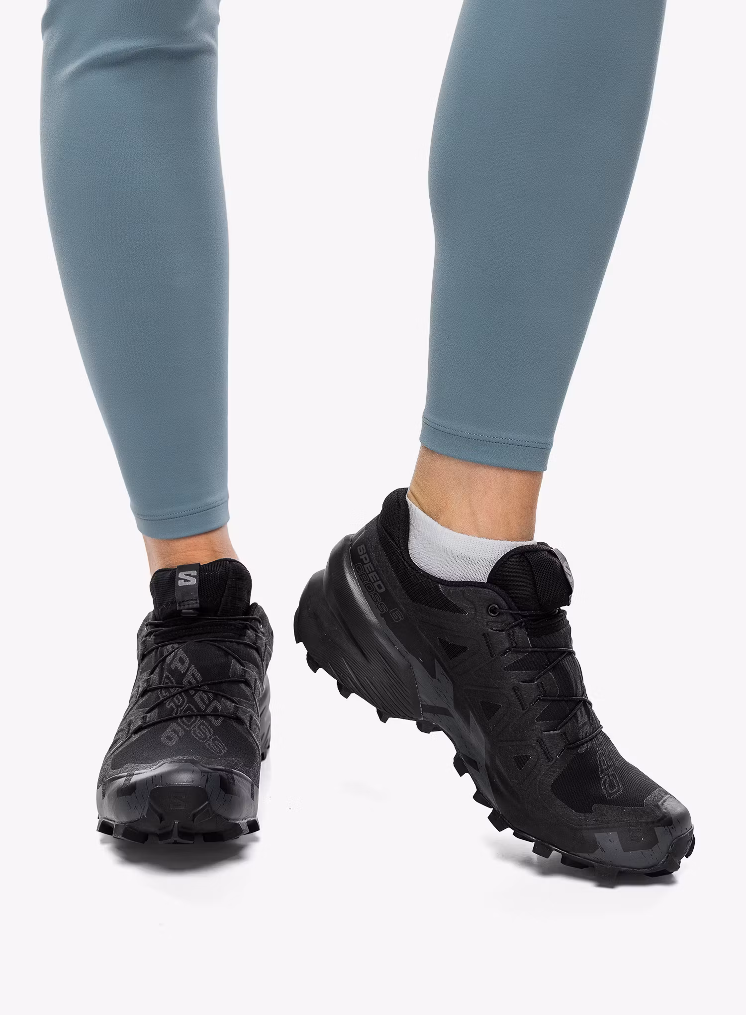 Ženski tekaški čevlji Salomon Speedcross 6 GTX - black/phan