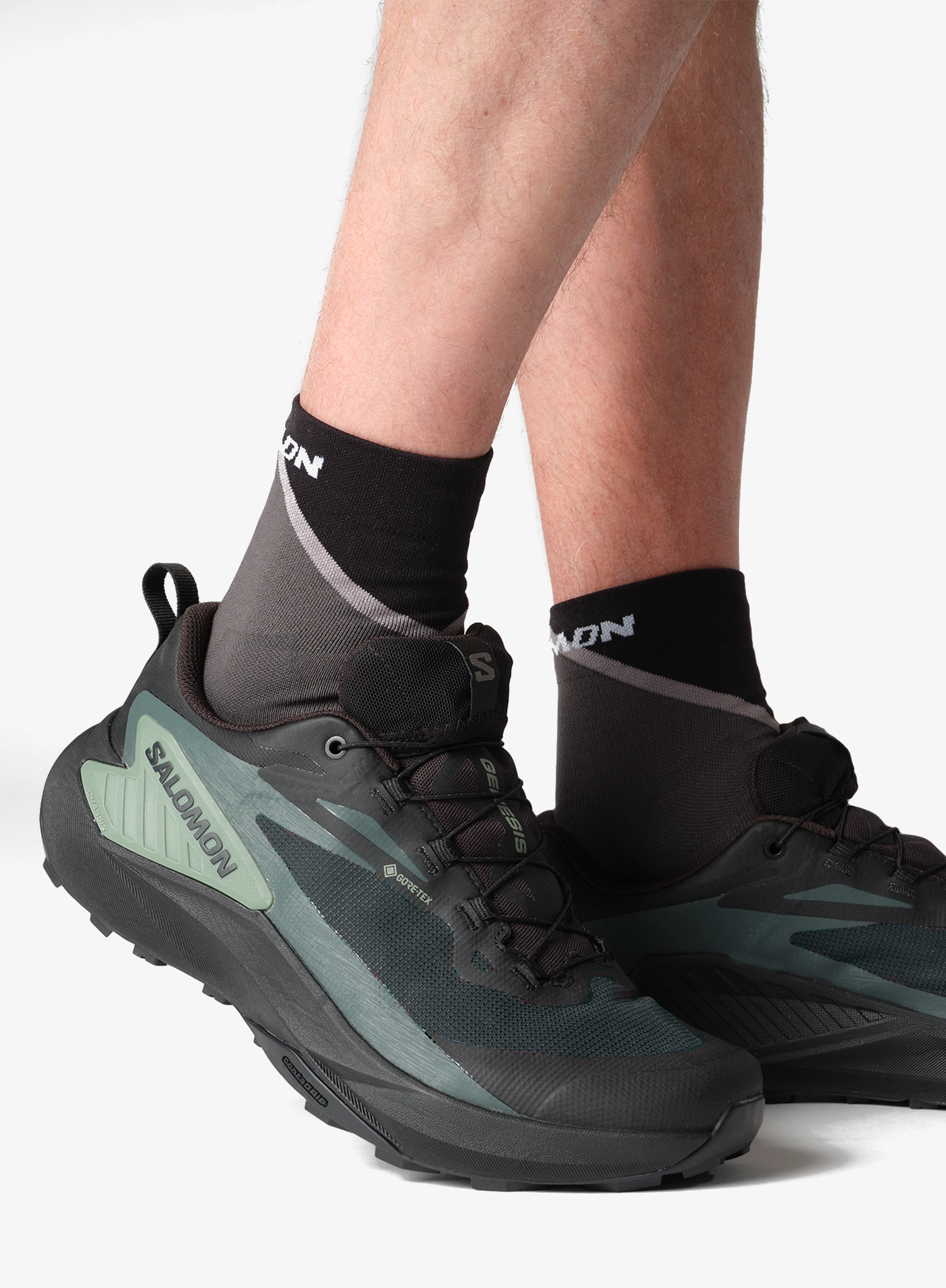 Moški tekaški čevlji Salomon Genesis GTX - black/agave/urban