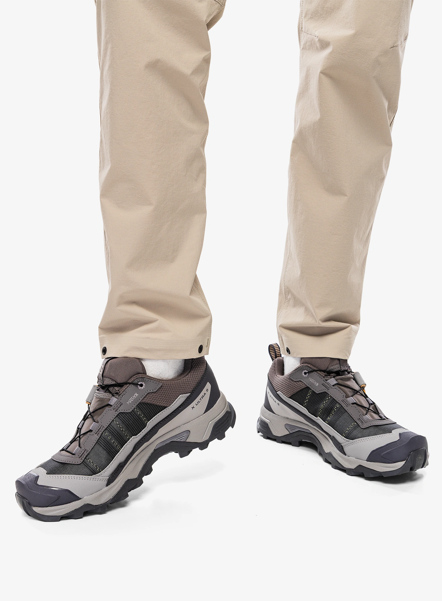 Ženski GORE-TEX čevlji Salomon X Ultra 5 GTX  - kitten/iron/clay