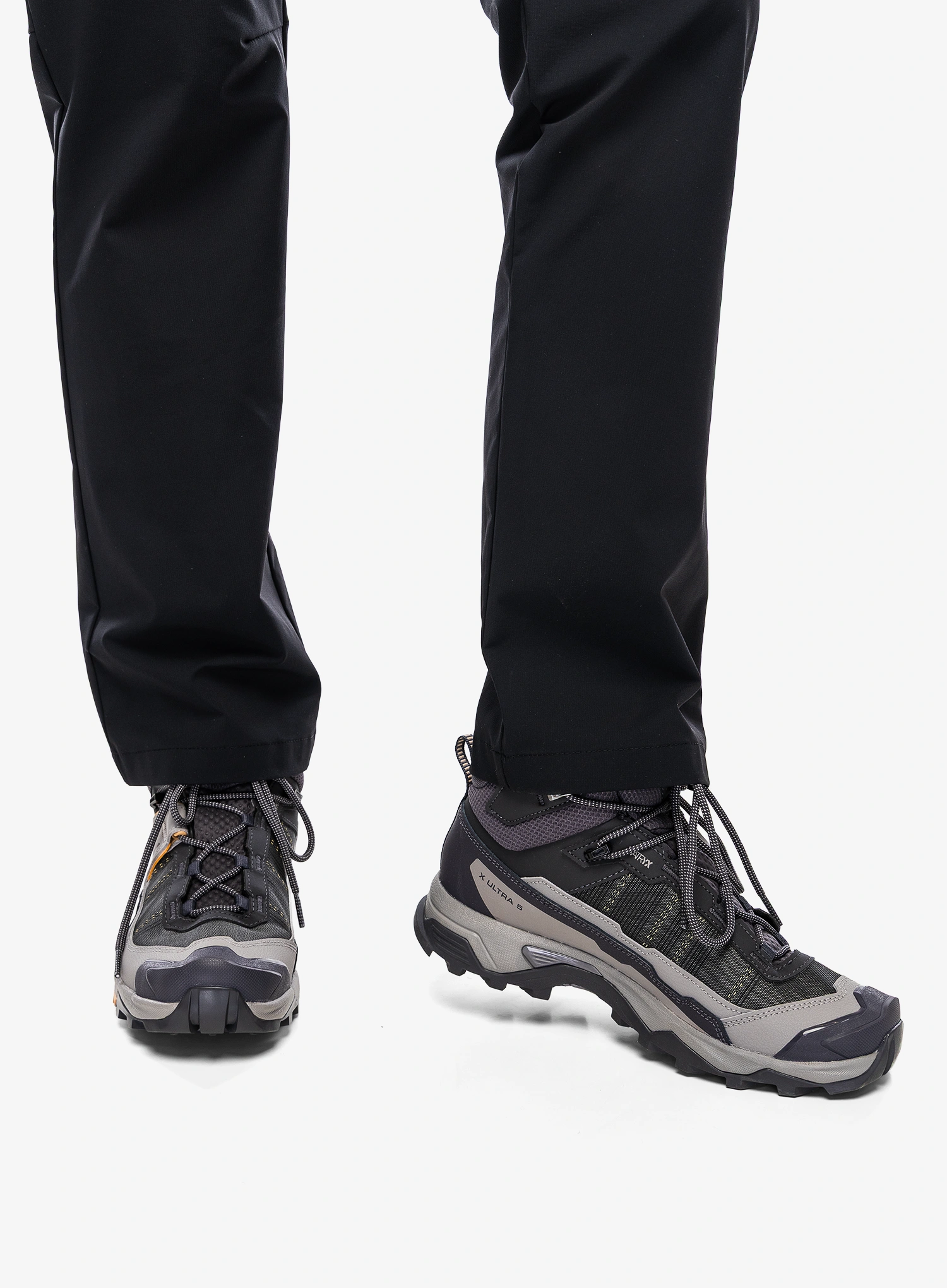 Ženski GORE-TEX čevlji Salomon X Ultra 5 Mid GTX - iron/gull/clay