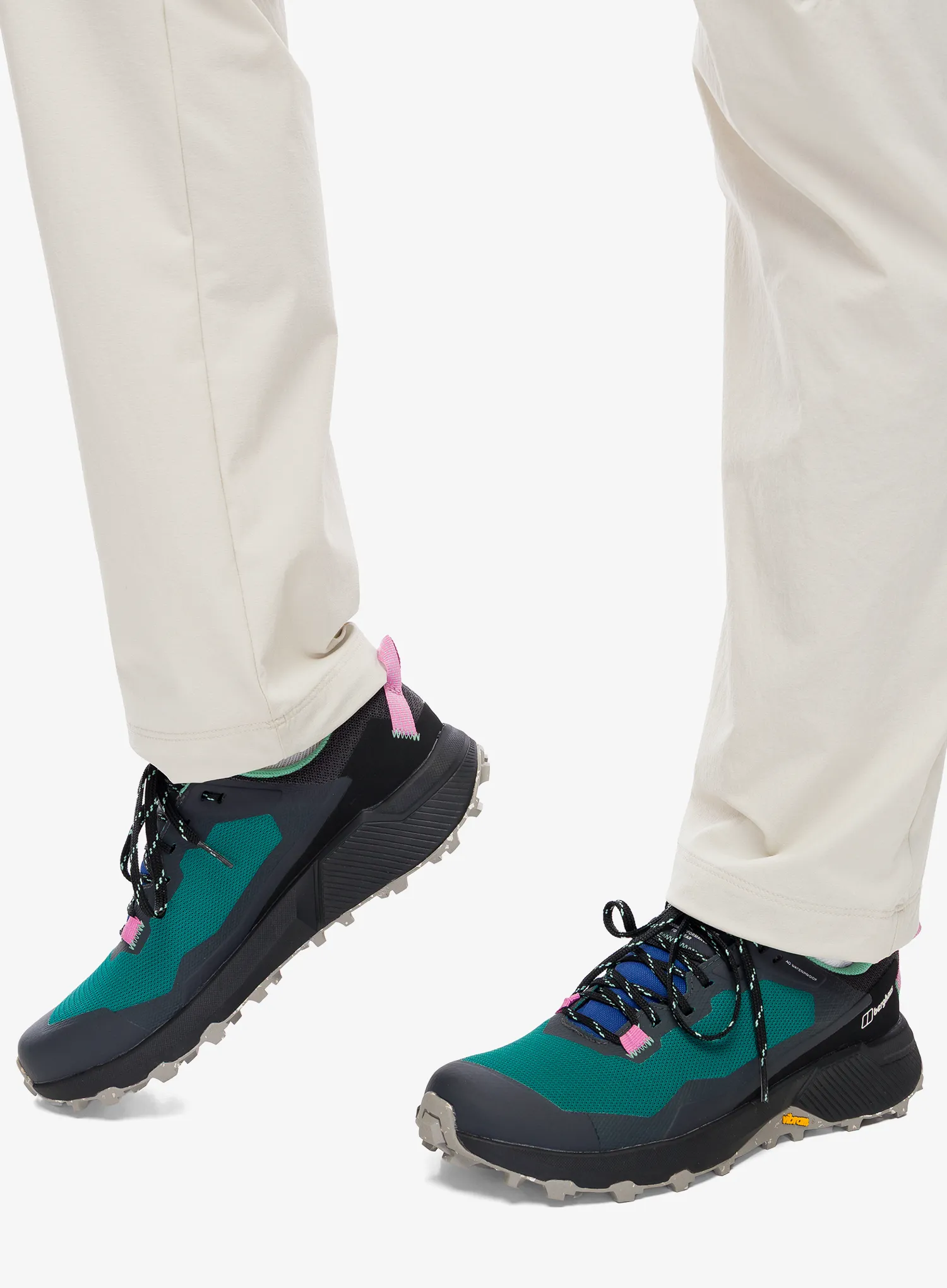 Ženski čevlji Berghaus Revolute Active Shoe  - strlimo/grey pink
