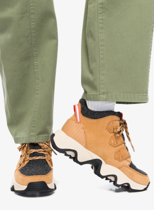 Ženski čevlji Sorel Kinetic Impact Caribou Plus WP - tawny buff/black