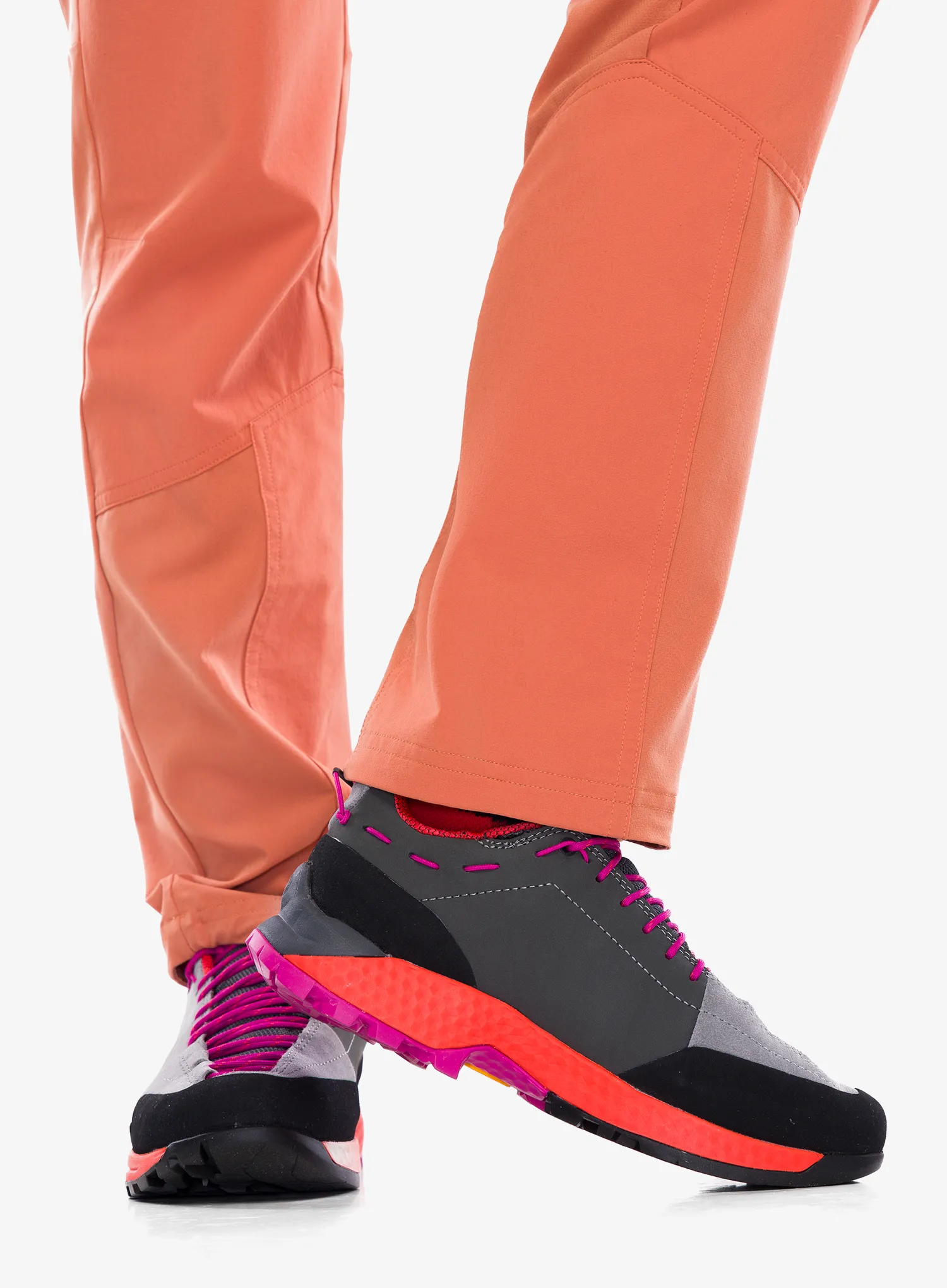 Ženski pristopni čevlji La Sportiva Tx Guide Leather - grey/cherry tomato