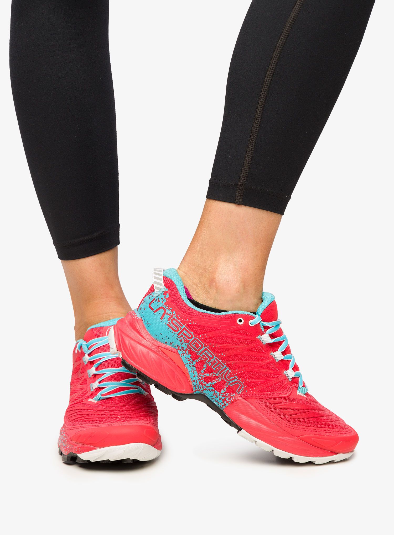 Ženski tekaški čevlji La Sportiva Akasha II - hibiscus/malibu blue