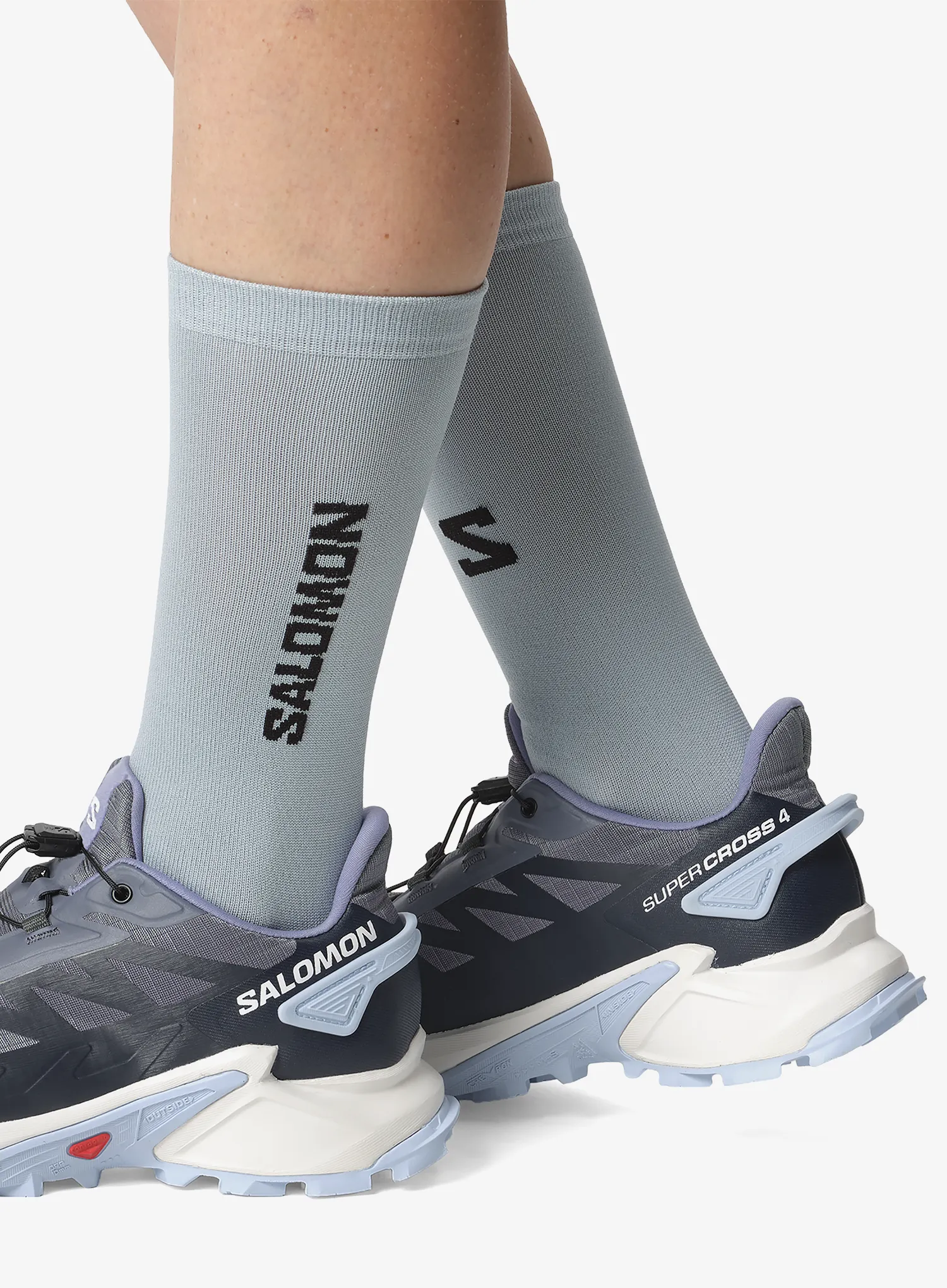 Ženski tekaški čevlji Salomon Supercross 4 - grisaille/white/cashmere