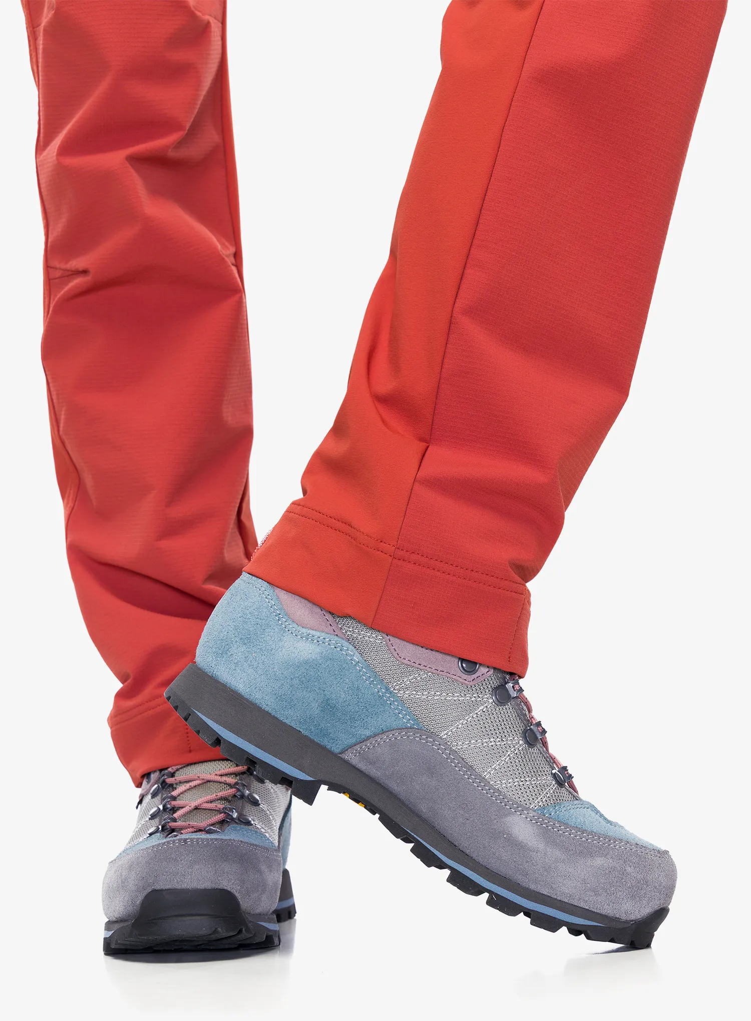 Ženski treking čevlji AKU Trekker Lite III GTX - grey/avio