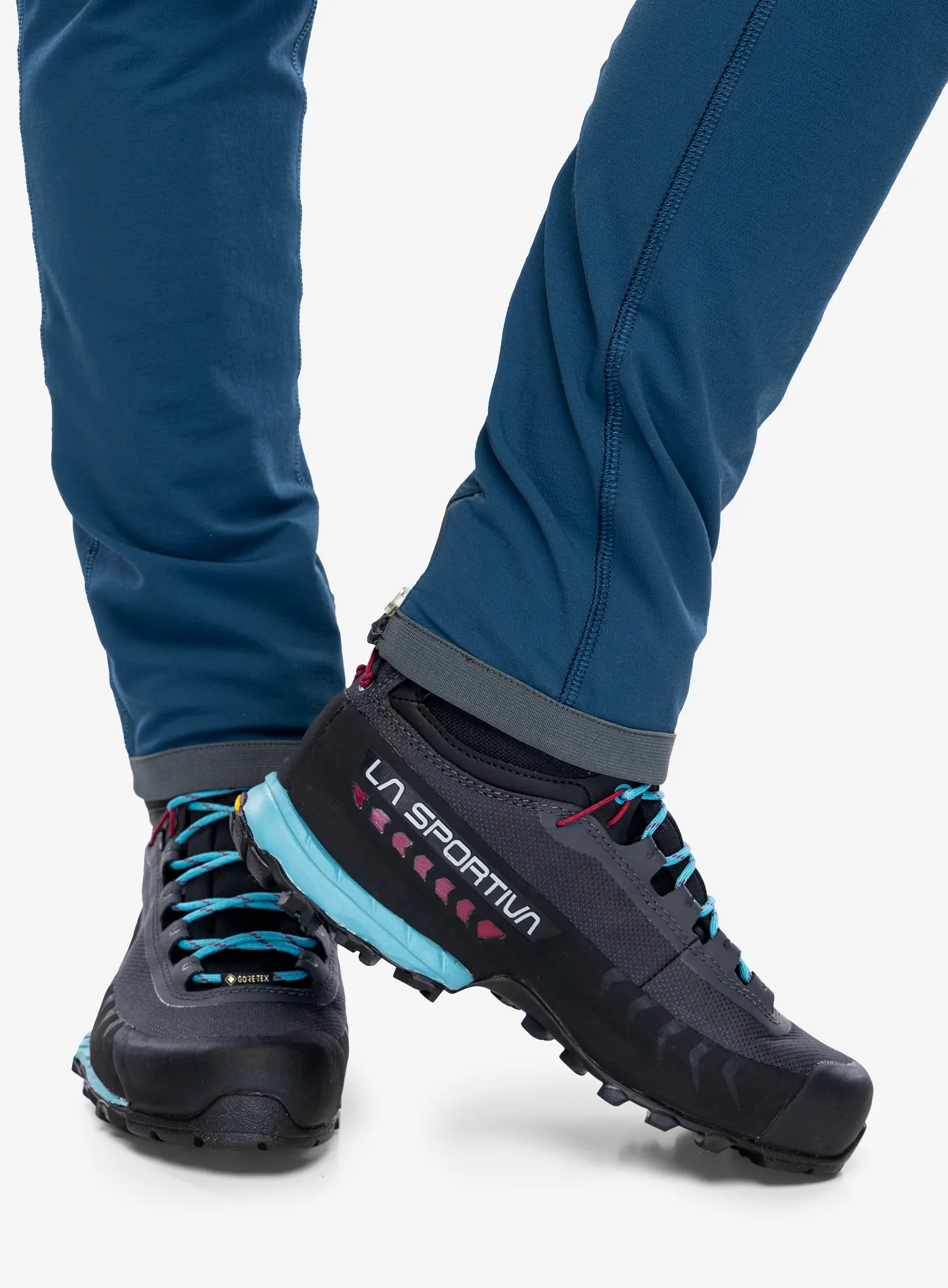 Ženski treking čevlji La Sportiva TXS GTX - carbon/topaz
