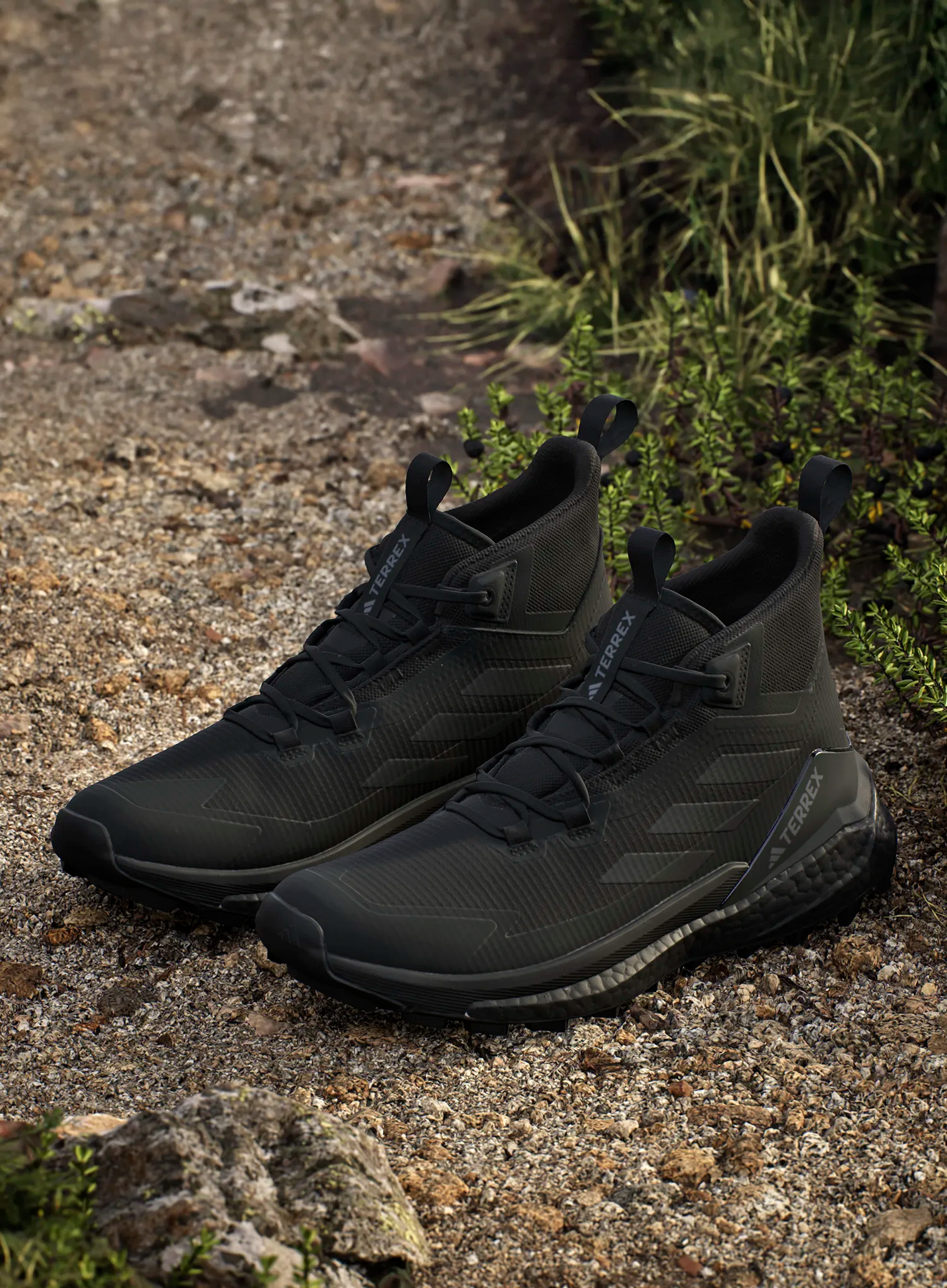 Pohodniški čevlji adidas TERREX Free Hiker 2 GTX - core black/core blk/grey four