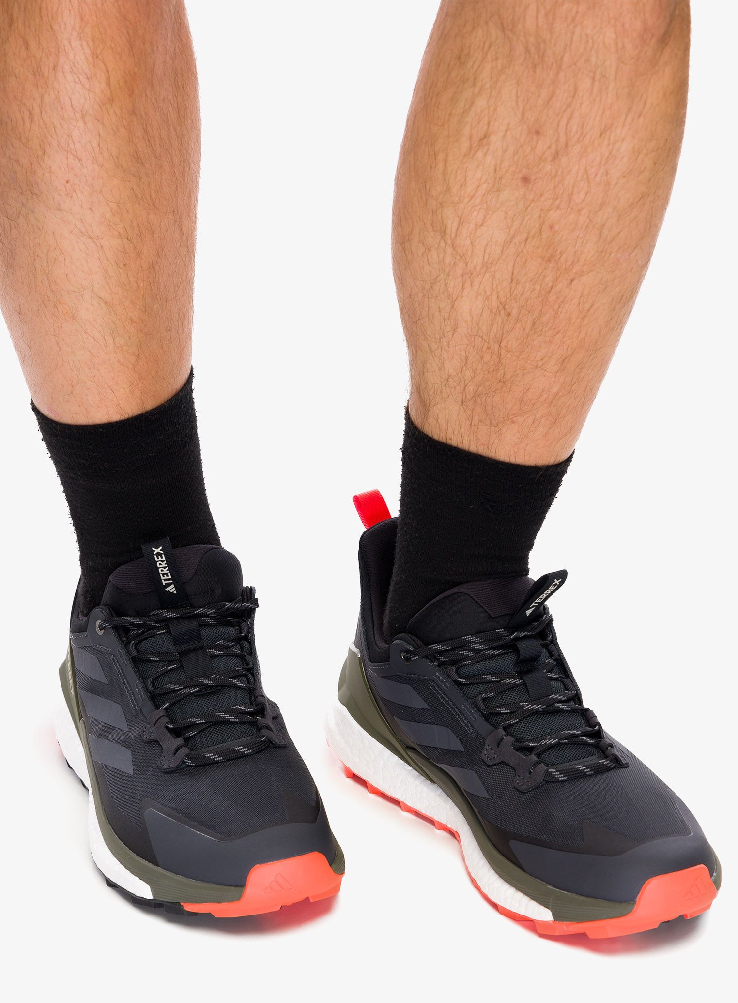 Pohodniški čevlji adidas TERREX Free Hiker 2 Low - carbon/grey six/core black