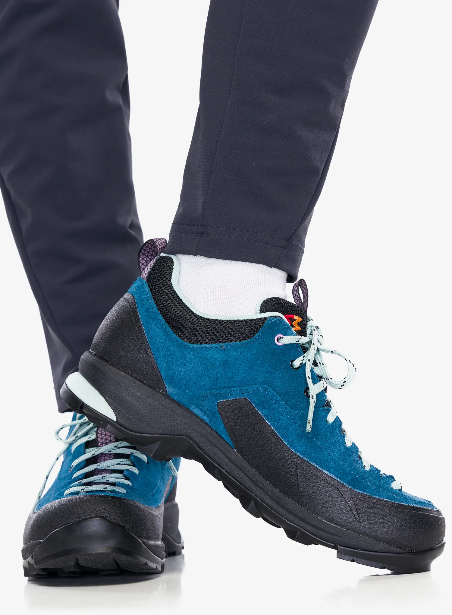 Ženski pohodniški čevlji Garmont Dragontail WP - corsair blue/surf blue