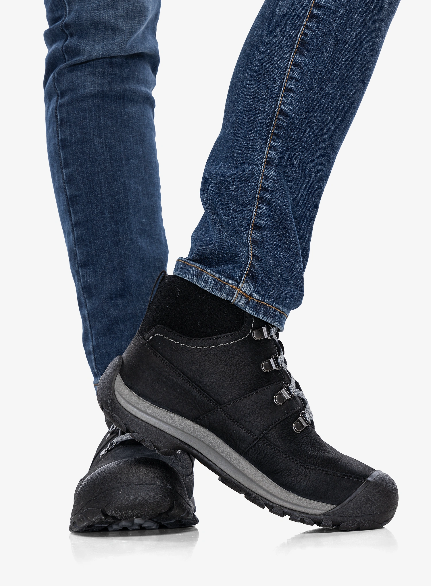 Ženski pohodniški čevlji Keen Kaci III Winter Mid WP - black/steel grey