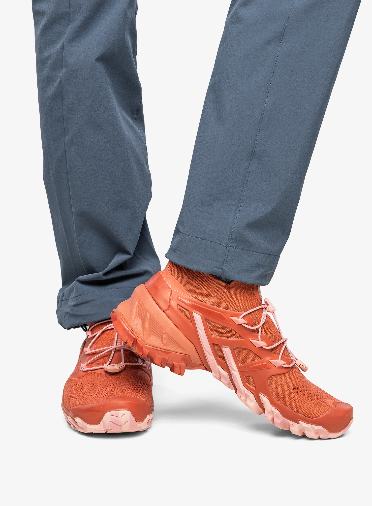 Ženski pohodniški čevlji Mammut Aegility Pro Mid - terracotta/dark powder rose