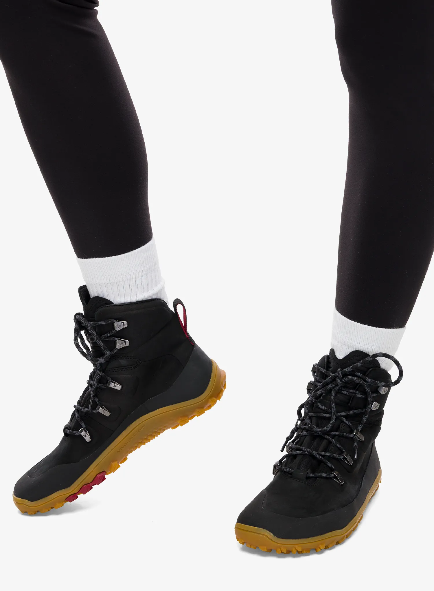 Ženski pohodniški čevlji Vivobarefoot Tracker Leather AT - obsidian/obsidian