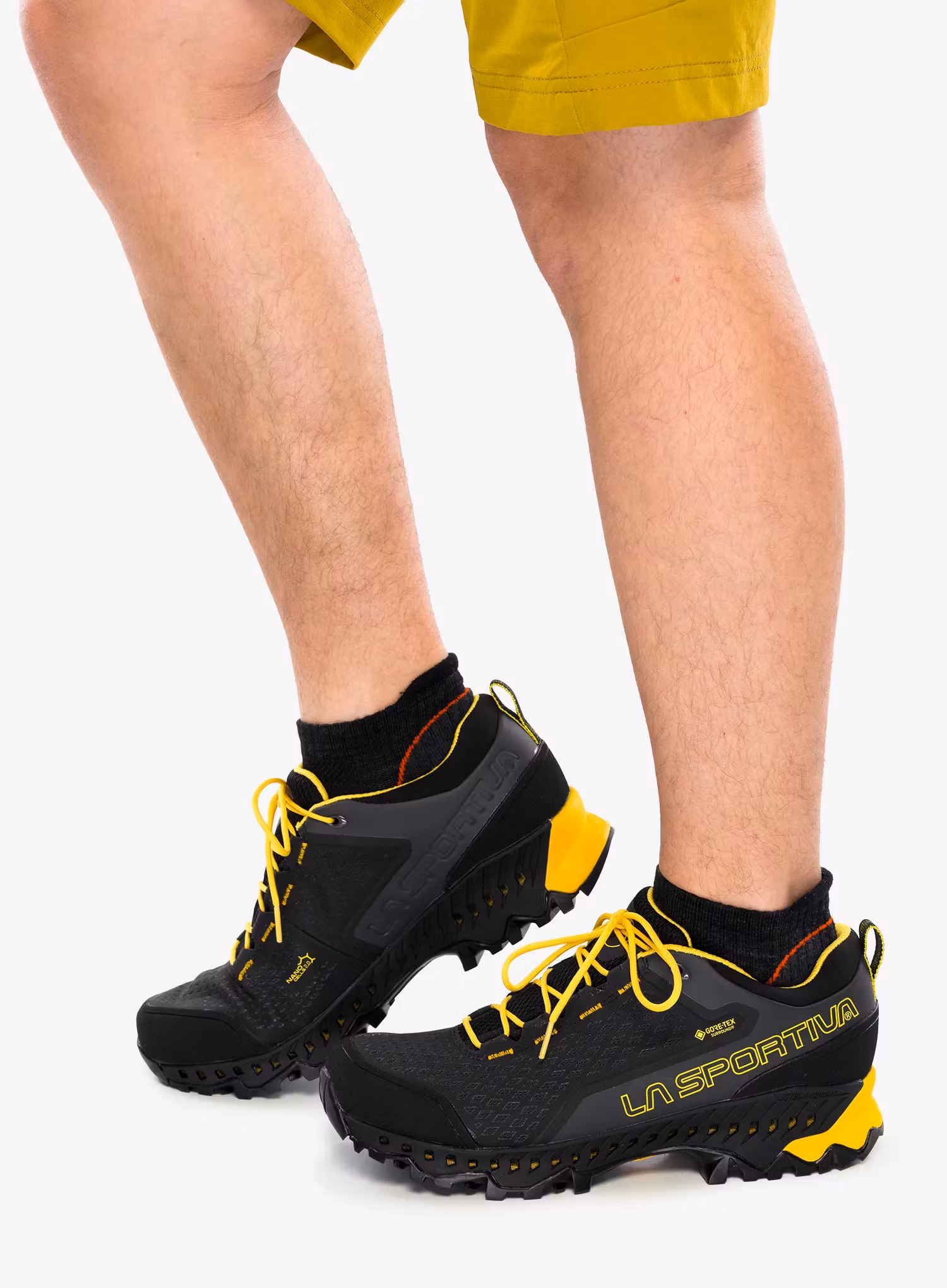Pohodniški čevlji La Sportiva Spire GTX - black/bamboo