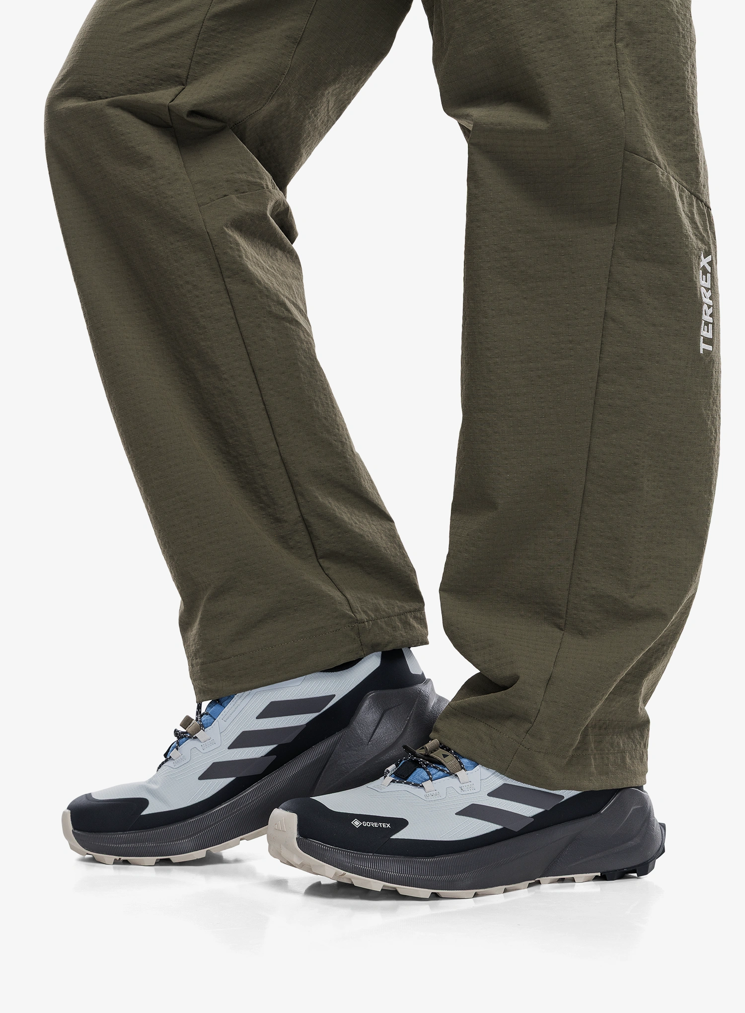 Nizki pohodniški čevlji adidas TERREX Trailmaker 2 GTX SL - crystal sky/aur onix/legen ink