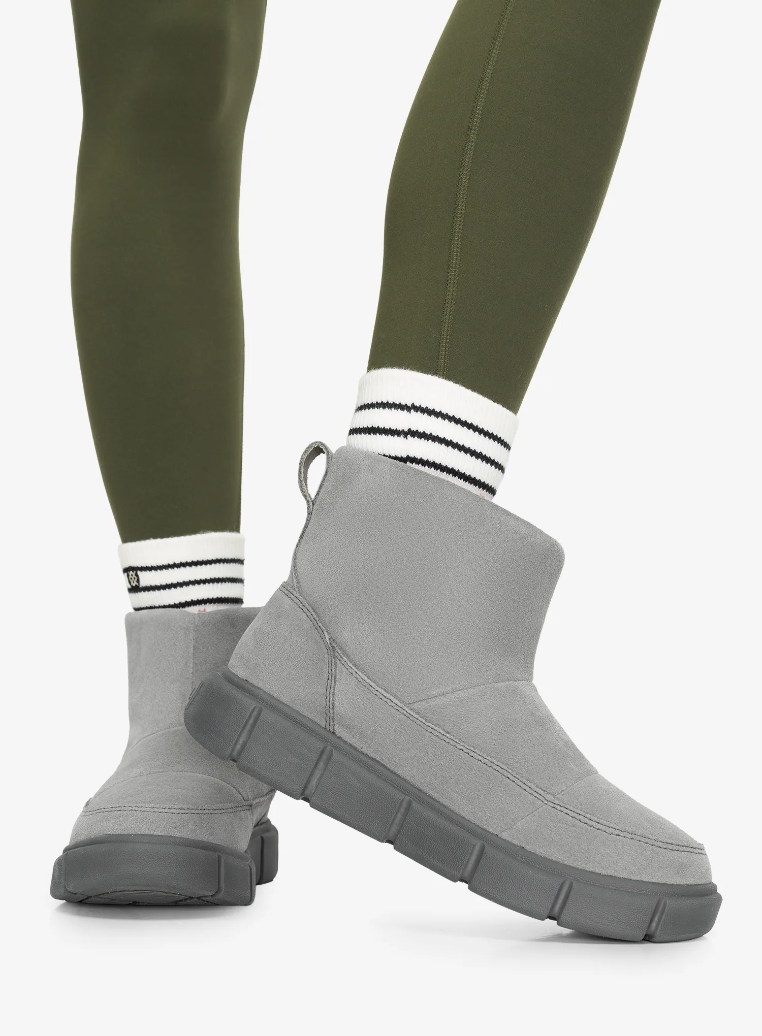 Ženski zimski čevlji Sorel Explorer III Slip-On WP - quarry/sea salt
