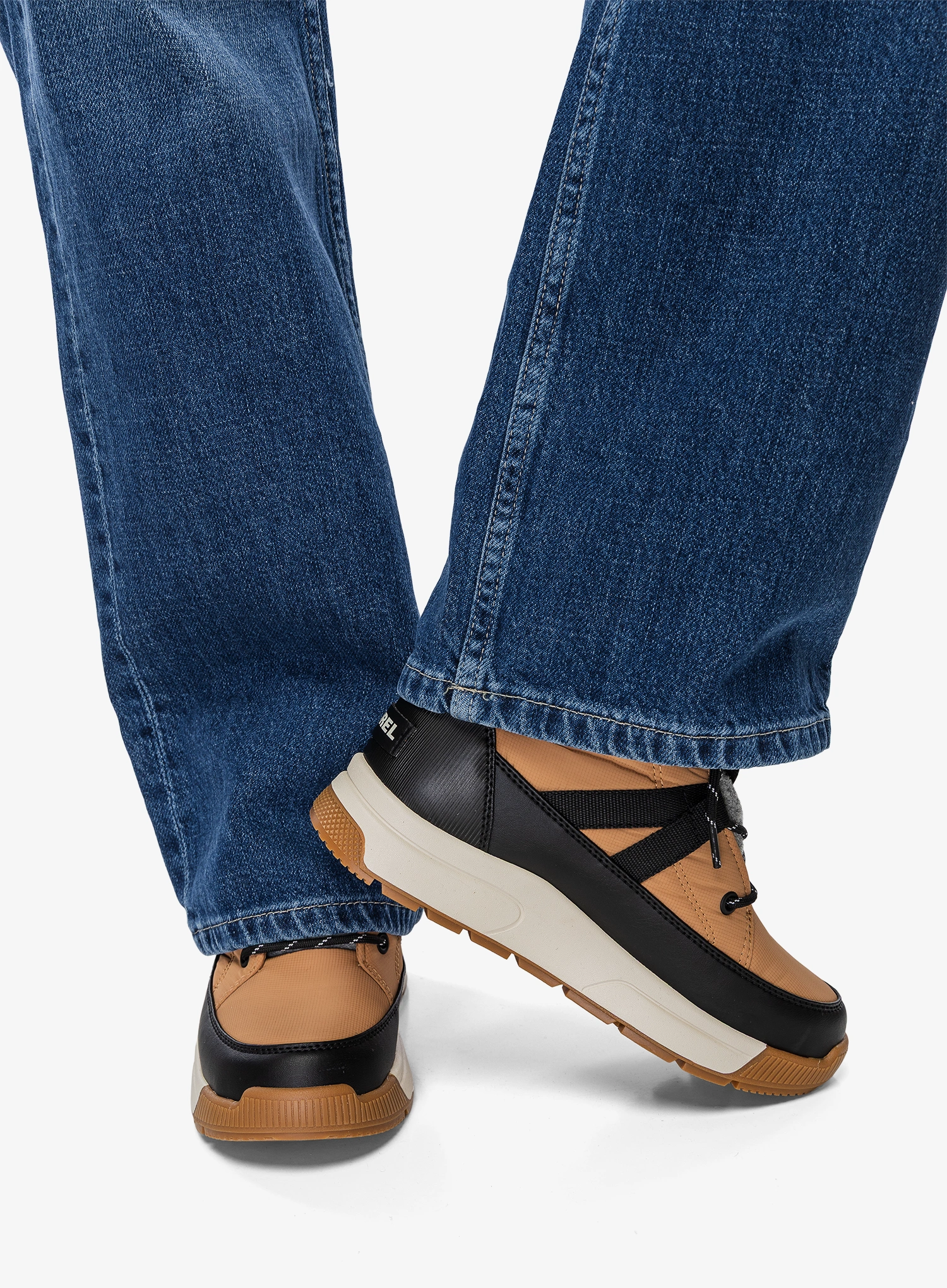 Ženski zimski čevlji Sorel Whitney III Mid WP - tawny buff/black