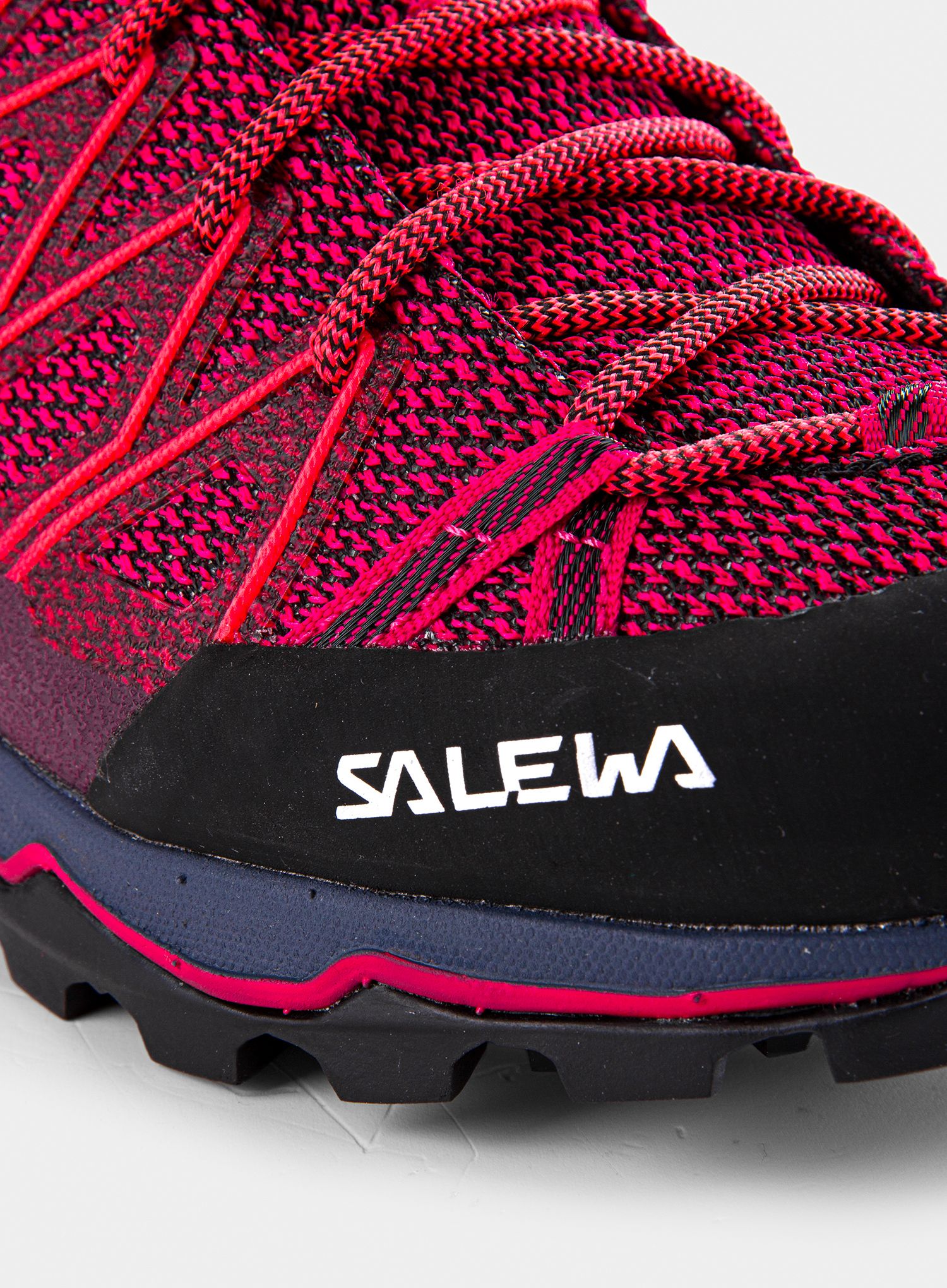 Ženski čevlji Salewa Mountain Trainer Lite - virtual pink/fluo coral