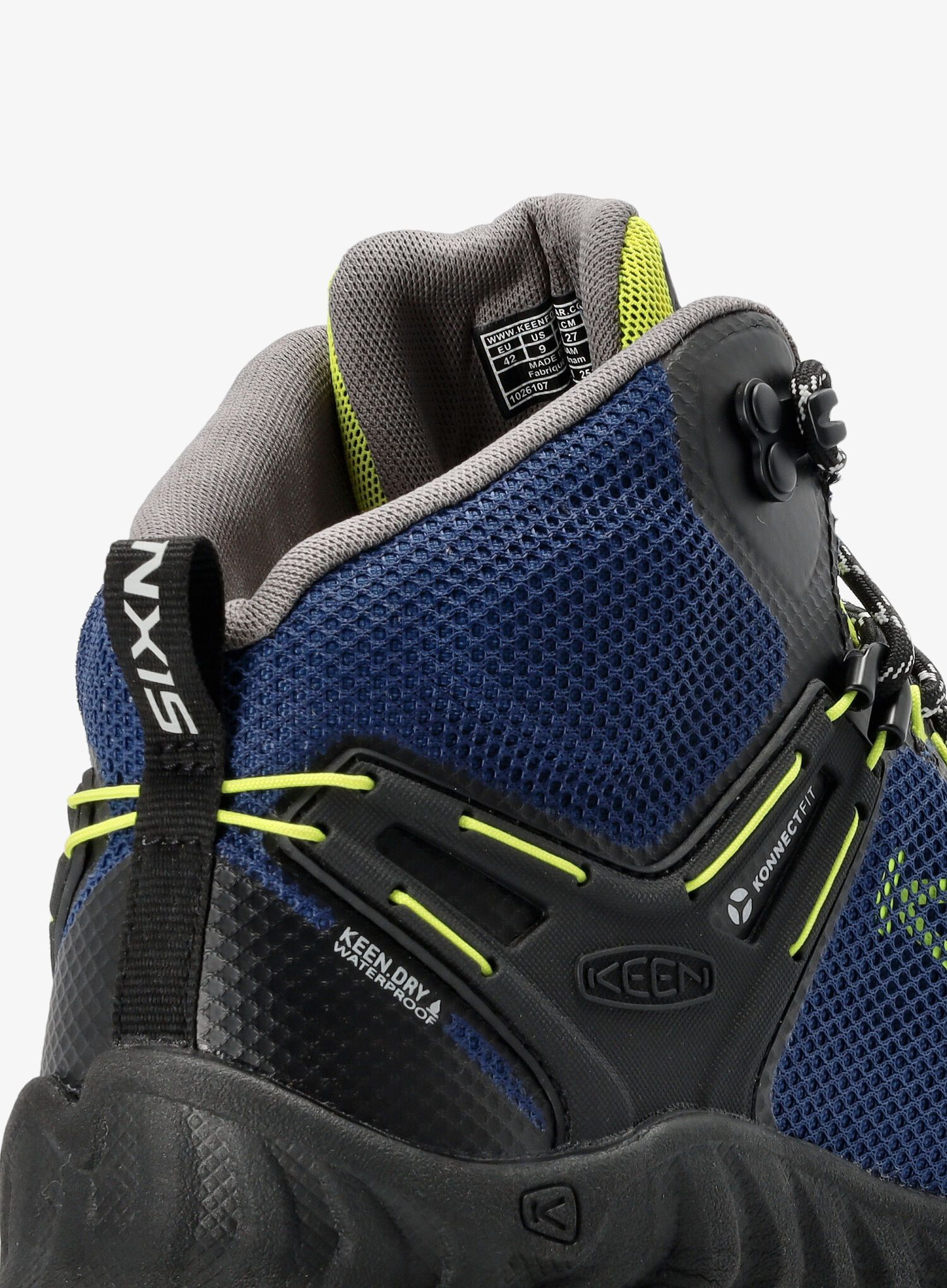 Moški pohodniški čevlji Keen Nxis Evo Mid WP - black/evening primrose
